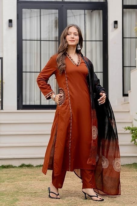 Pakistani Women Floral Printed Pure Cotton Straight Kurta with Palazzos Dupatta