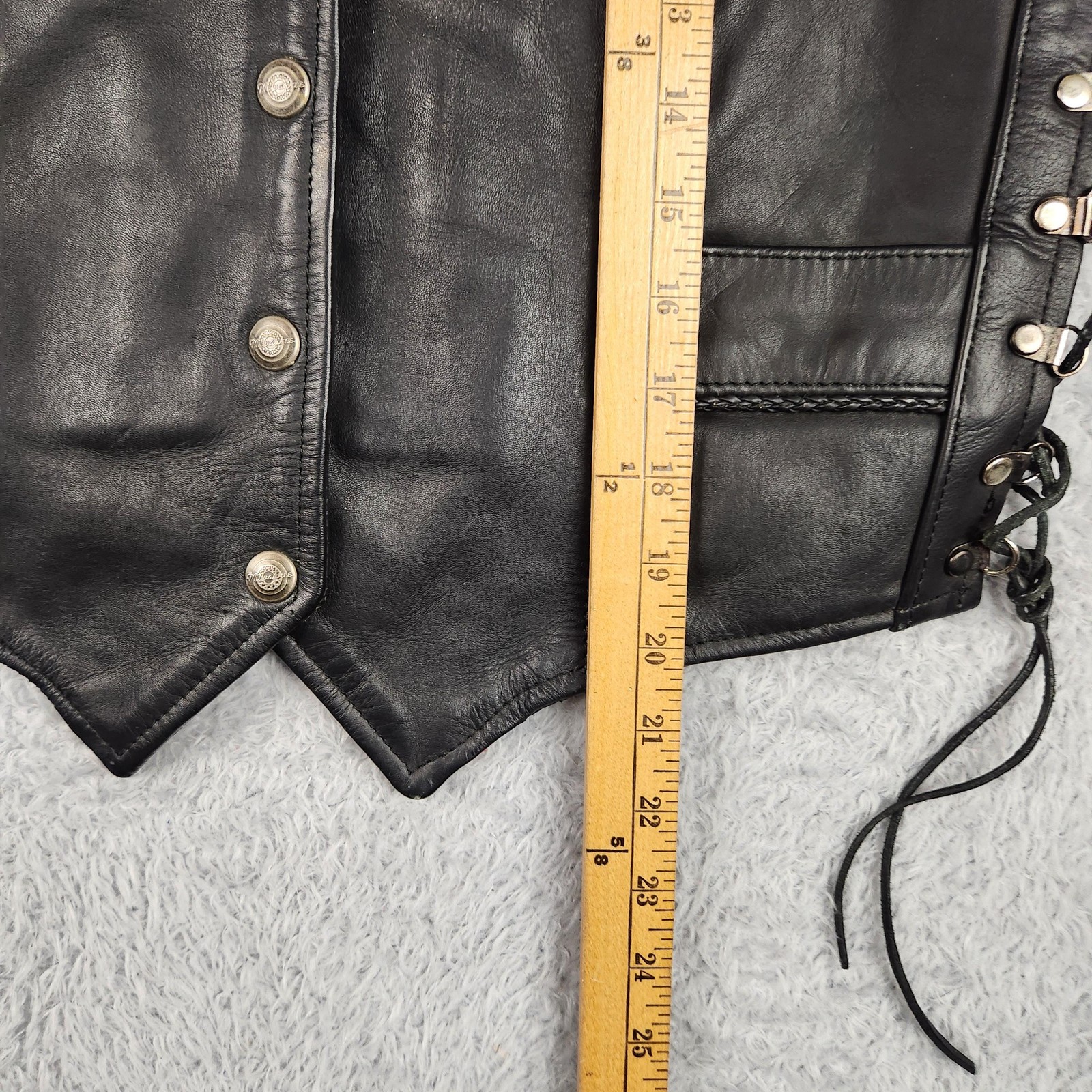 Milwaukee Leather Vest Womens Medium Black Snap Lace Up Biker Motorcycle Riding