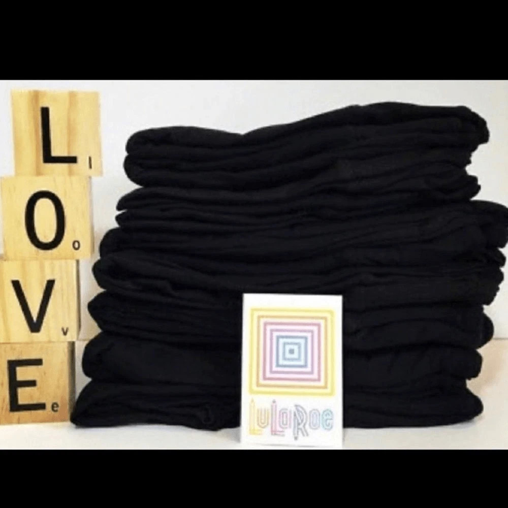 LuLaRoe BRAND NEW Leggings Solid BLACK Rare TC2 Tall And Curvy 2 Fits Sizes 18+