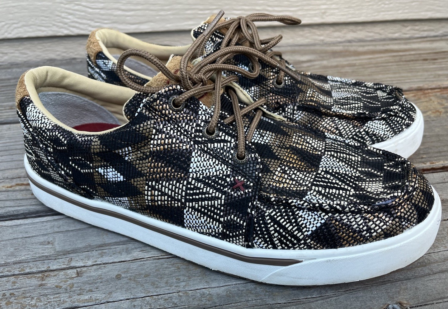 Nice! Twisted X Kicks Men’s 9M Casual Shoes Black/Multi MCA0044