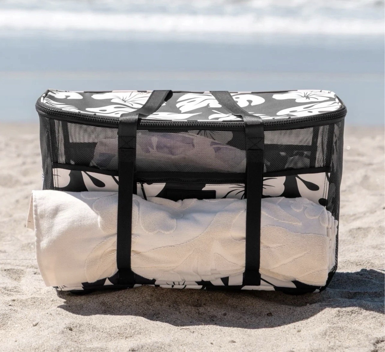 CleverMade Aloha Collapsible Beach Tote Black White Tropical NWT