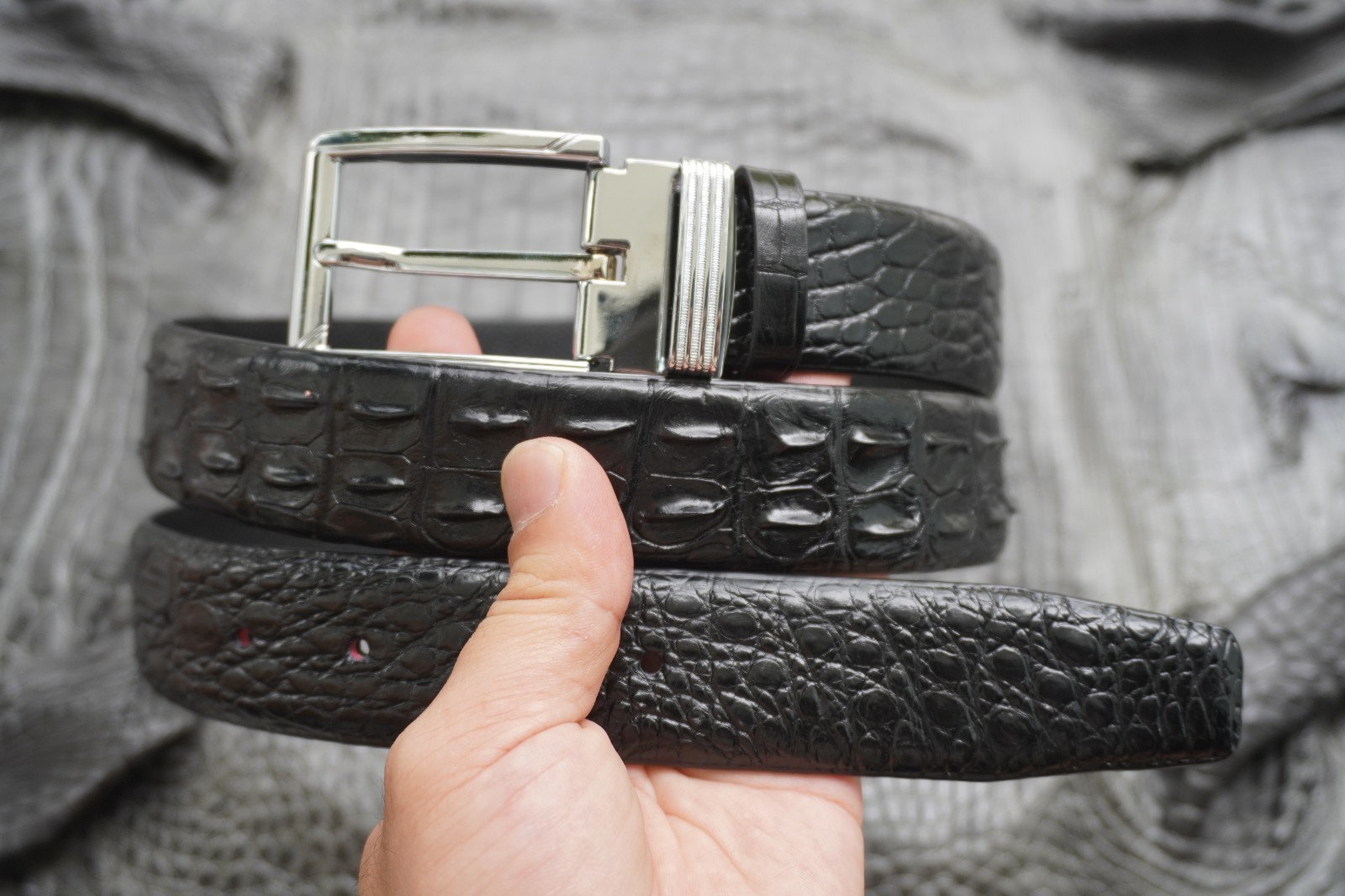 W 1.5 inch – Black Genuine CROCODILE Hornback LEATHER Skin Men’s Belt #E56