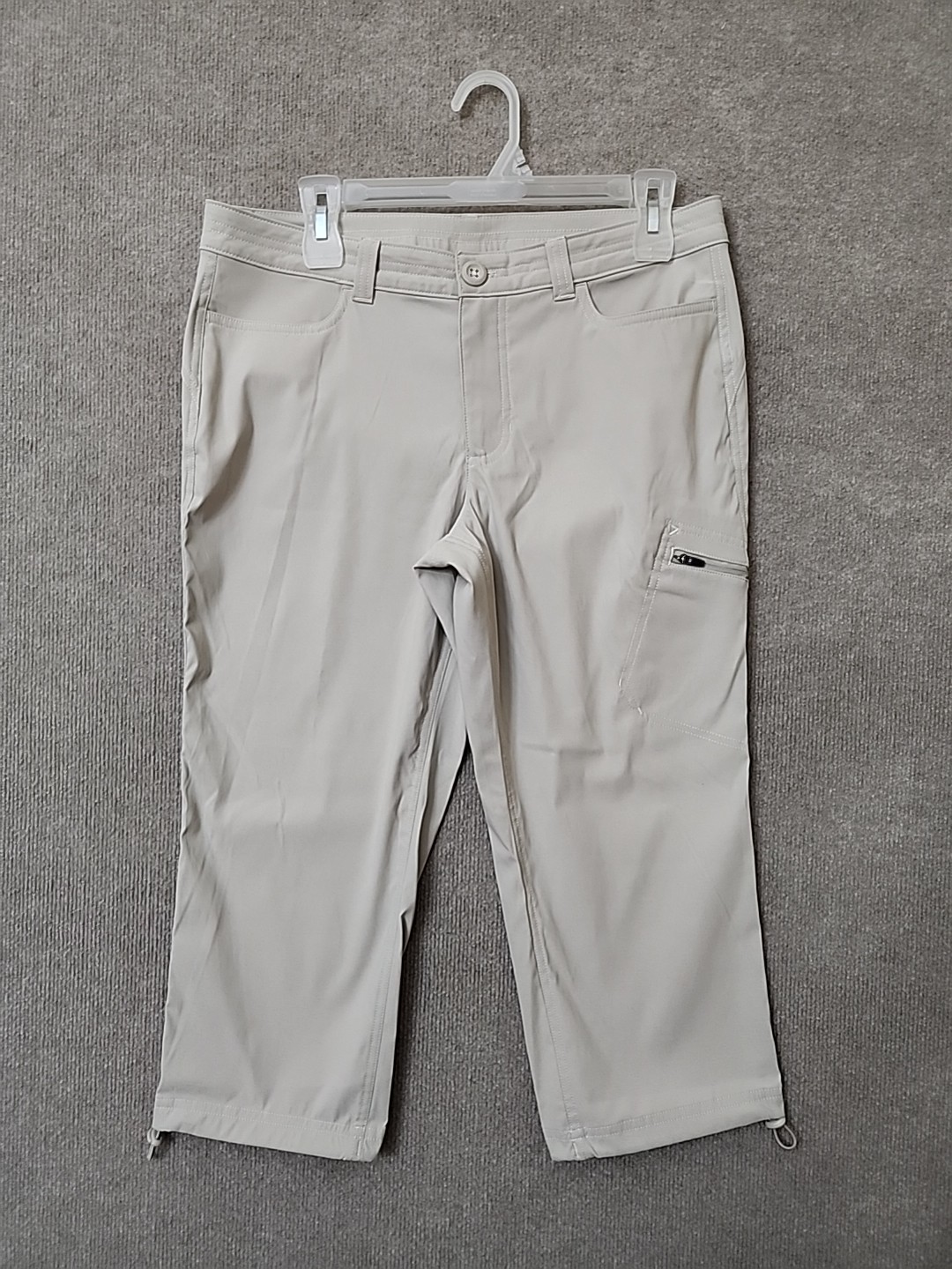 Eddie Bauer Rainier Capri Pants Womens 8 Pumice Nylon Stretch Hiking UPF 50+