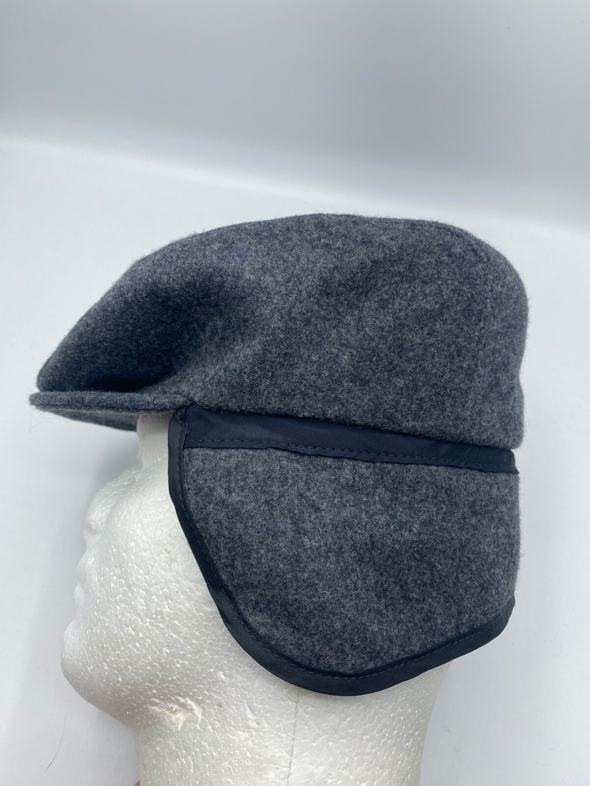 Pendleton Gray Adult Ear Flap Wool Newsboy Hat Cap Size S