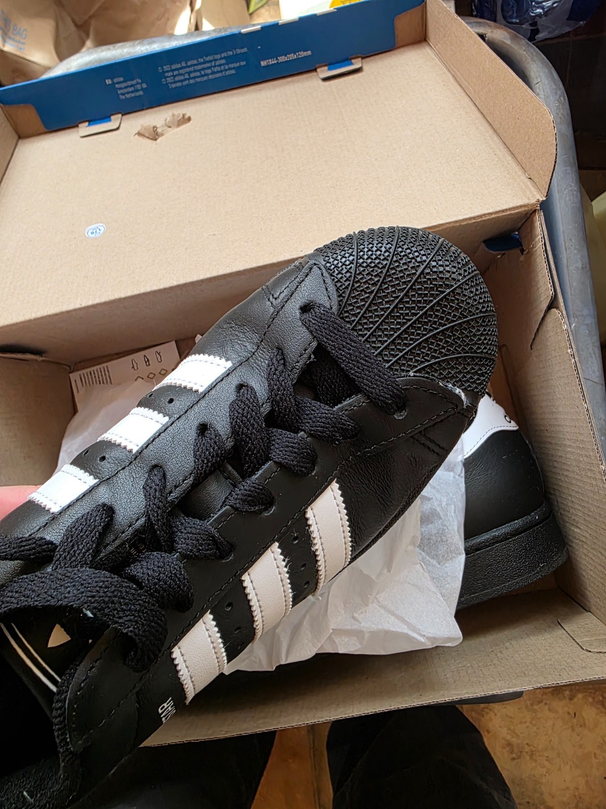 Size 8.5 – Adidas Superstar 2 Black W