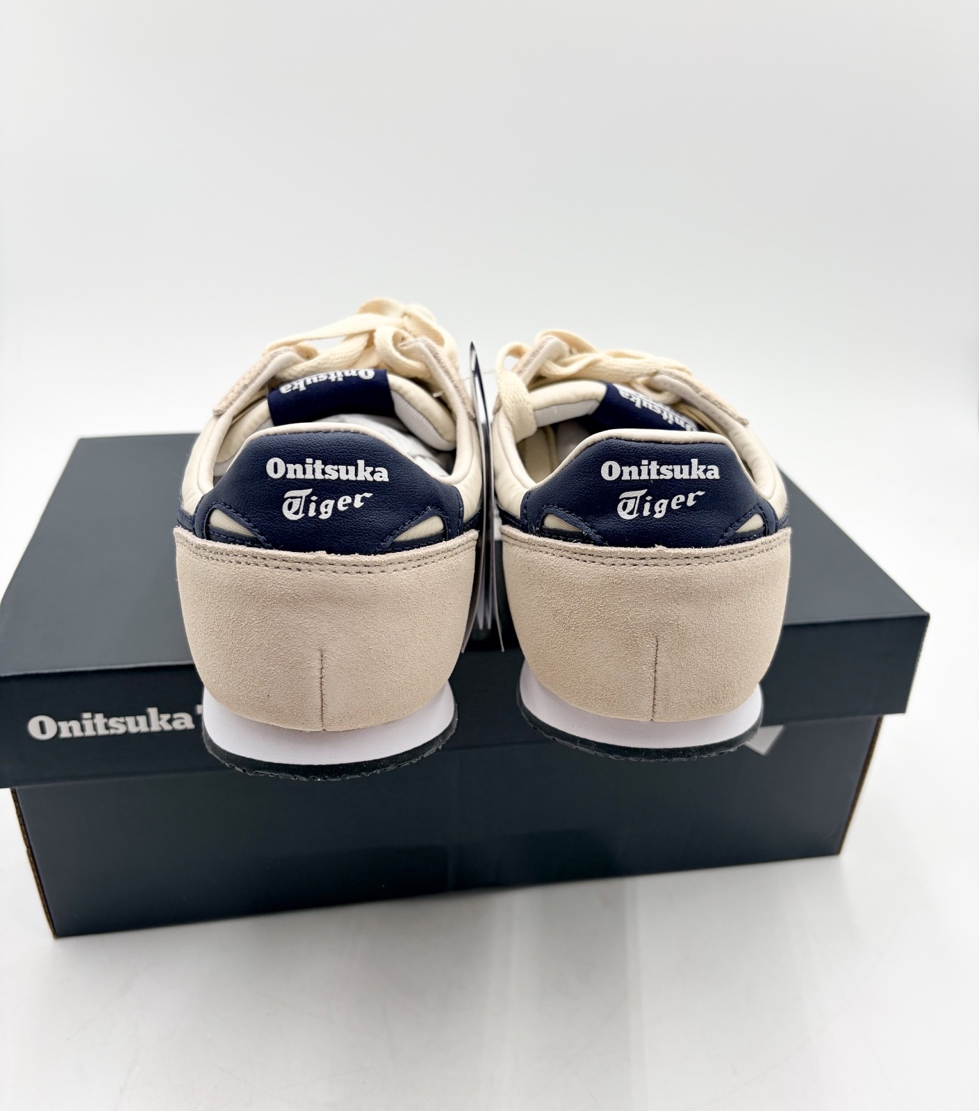 Onitsuka Tiger SERRANO Birch/Peacoat Daily Sneaker (US 8) with Box From US