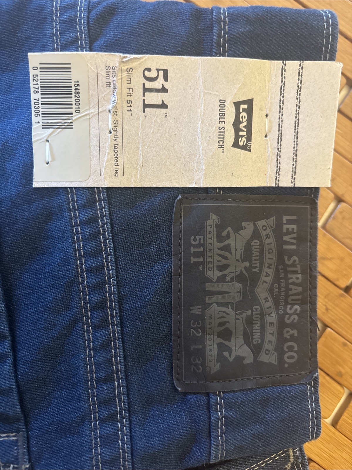 LEVI’S 511 MEN’S JEANS SIZE 32W 32L SLIM FIT DARK BLUE SUPER SOFT FABRIC. NEW