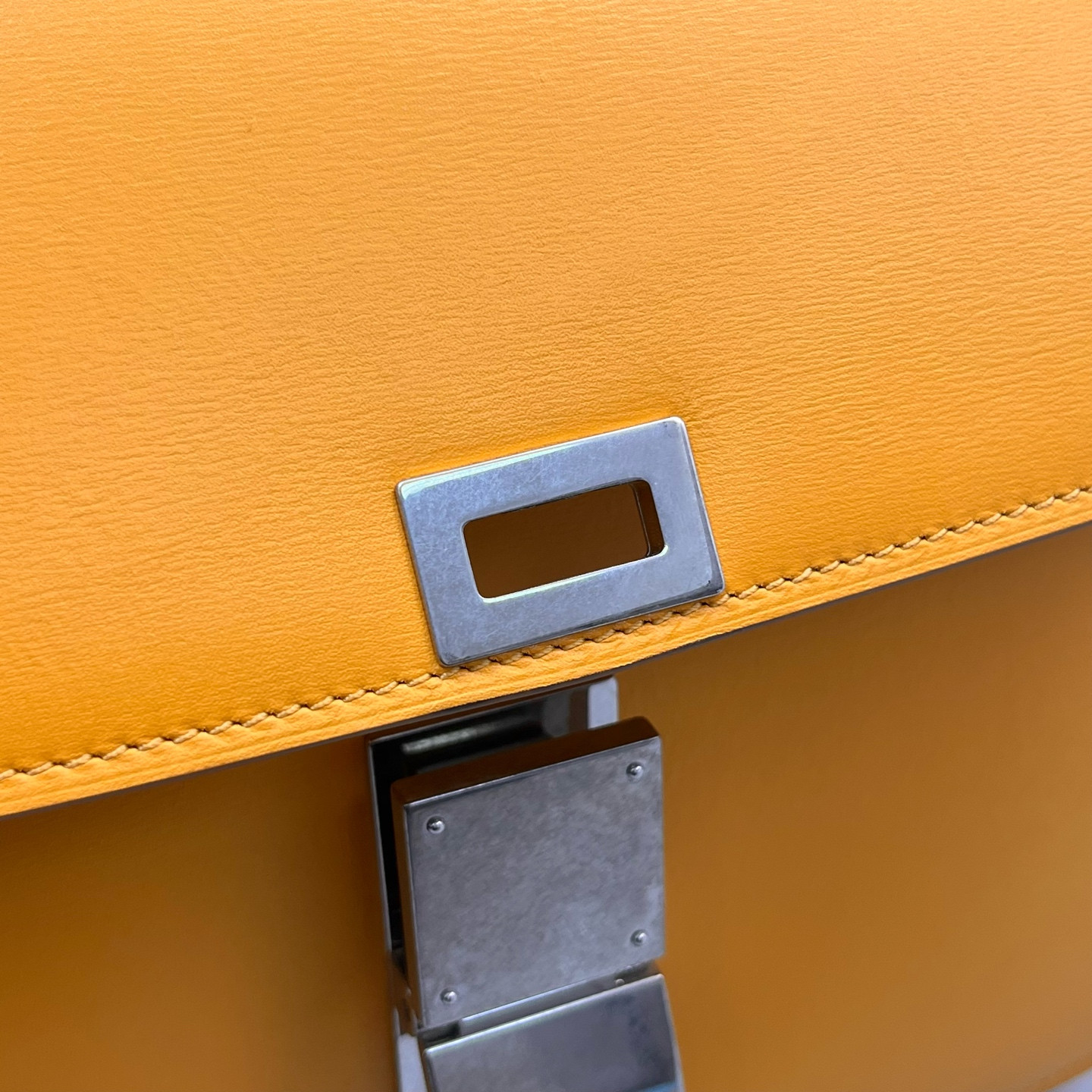 Authentic Celine Classic Box Smooth Calfskin Shoulder Bag Yellow Silver-Tone