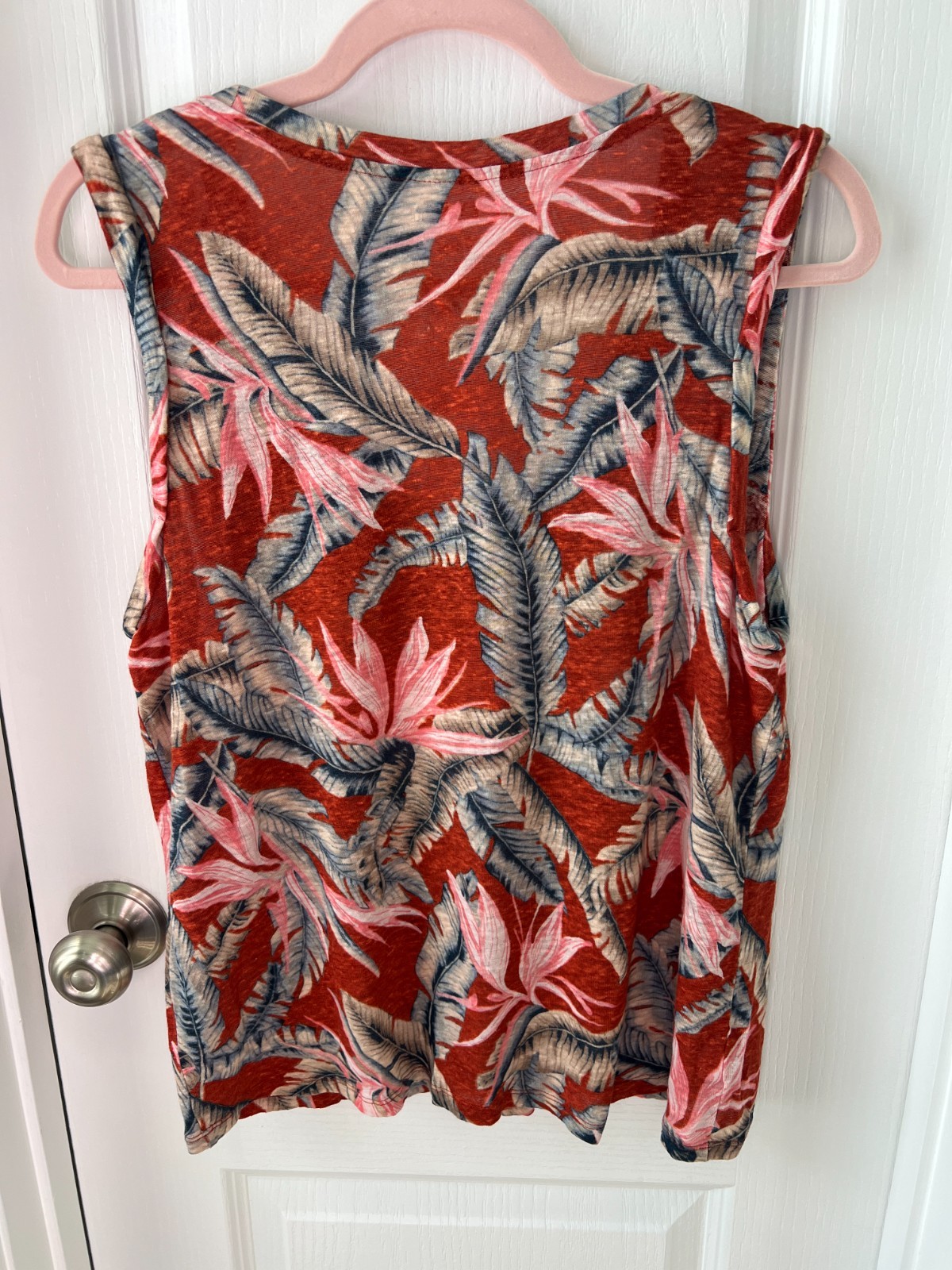 LOFT Linen Womens Top Red Multi Tropical Floral Bird of Paradise Sleeveless Sz M