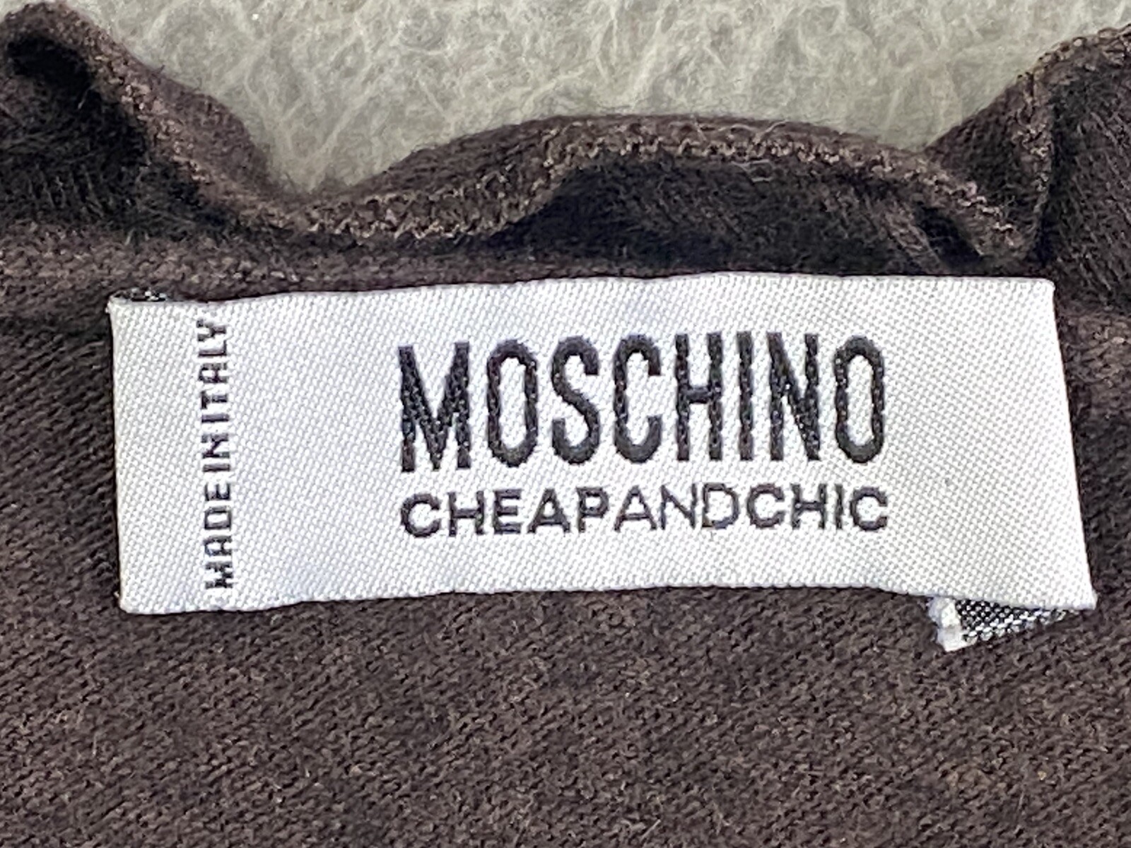 Moschino Cheap and Chic Top Sweater Embroidery Apple Art Angora Vtg 80 90 42/8