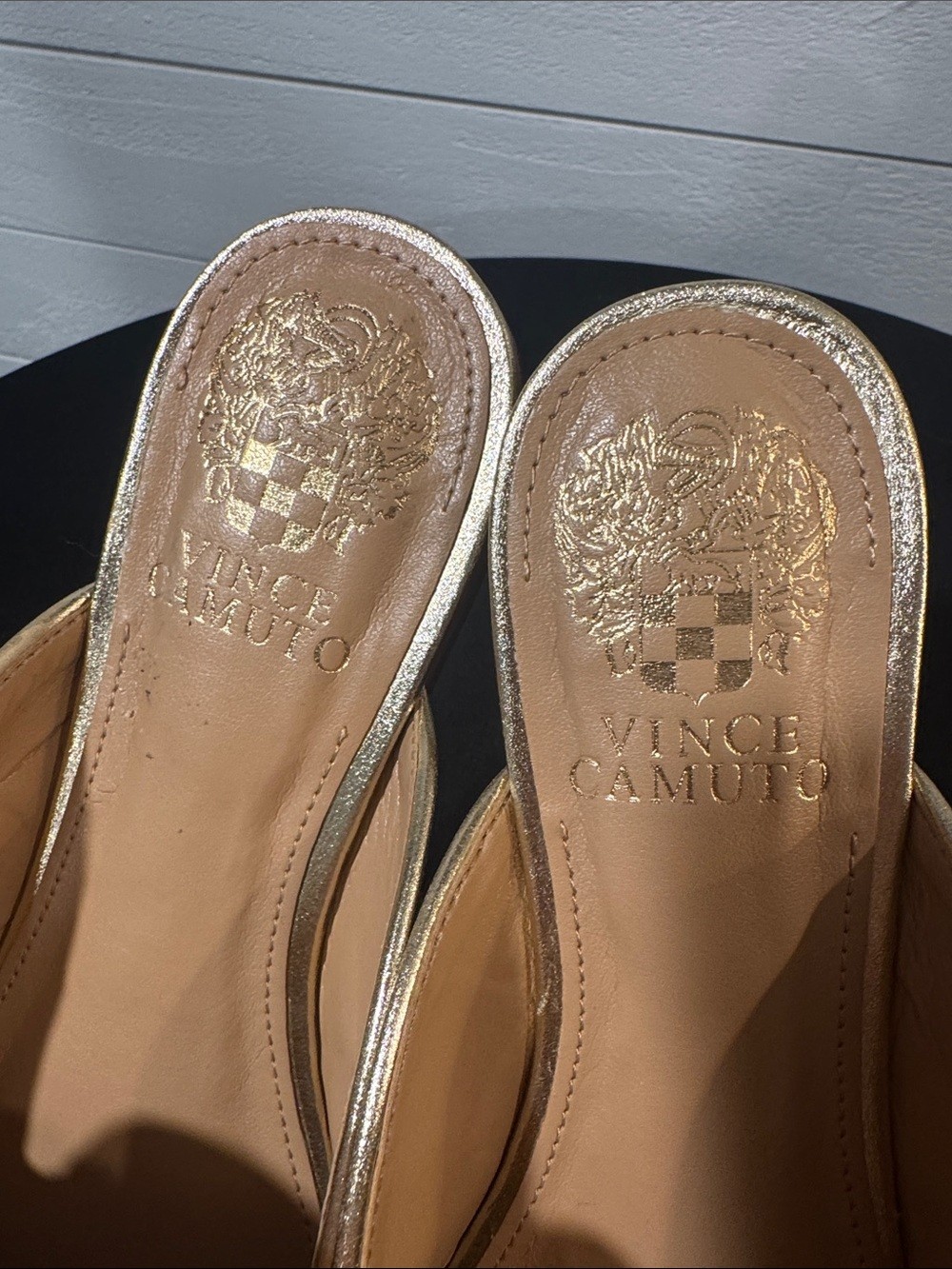 Vince Camuto Gold Quilted Women’s Slide Mules – Metallic Leather- size 6