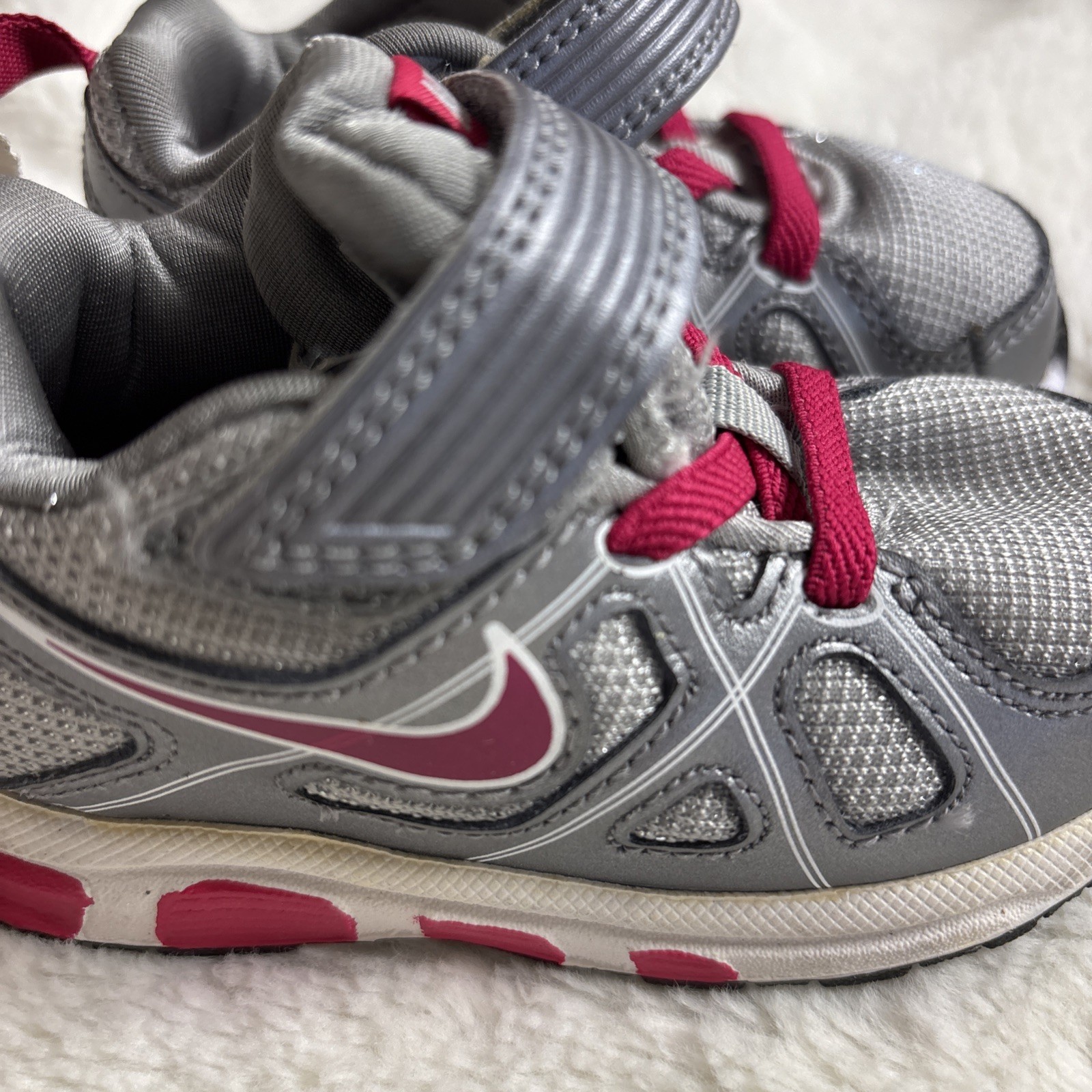 Nike Pink/Silver Synthetic Mesh Toddler Size 5C Nike T-Run 3 ALT RARE NWT