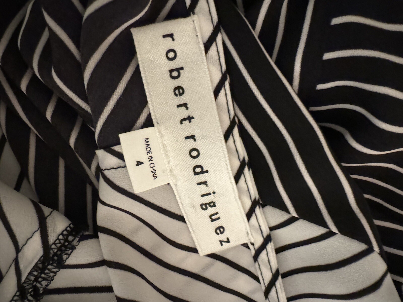 New Robert Rodriguez Womens Boat Neck Op Art Striped Blouse Black White 4 6