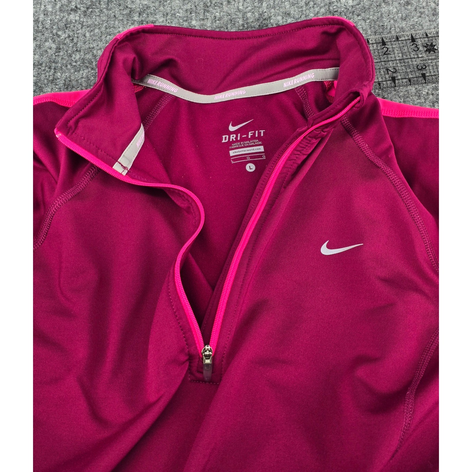 Nike Dri-FIT Running Pullover Women’s L Raspberry Pink Quarter Zip Thumbholes
