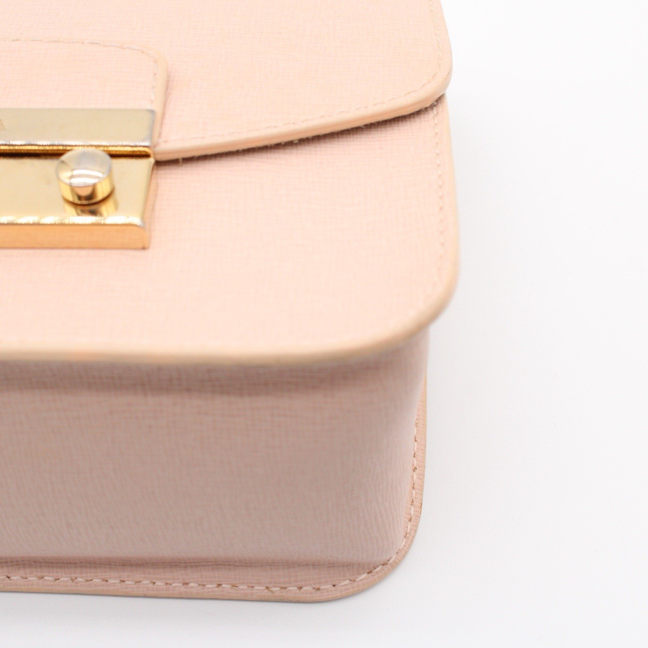 Leather Pink Beige Chain Shoulder Bag Crossbody Gold Hardware