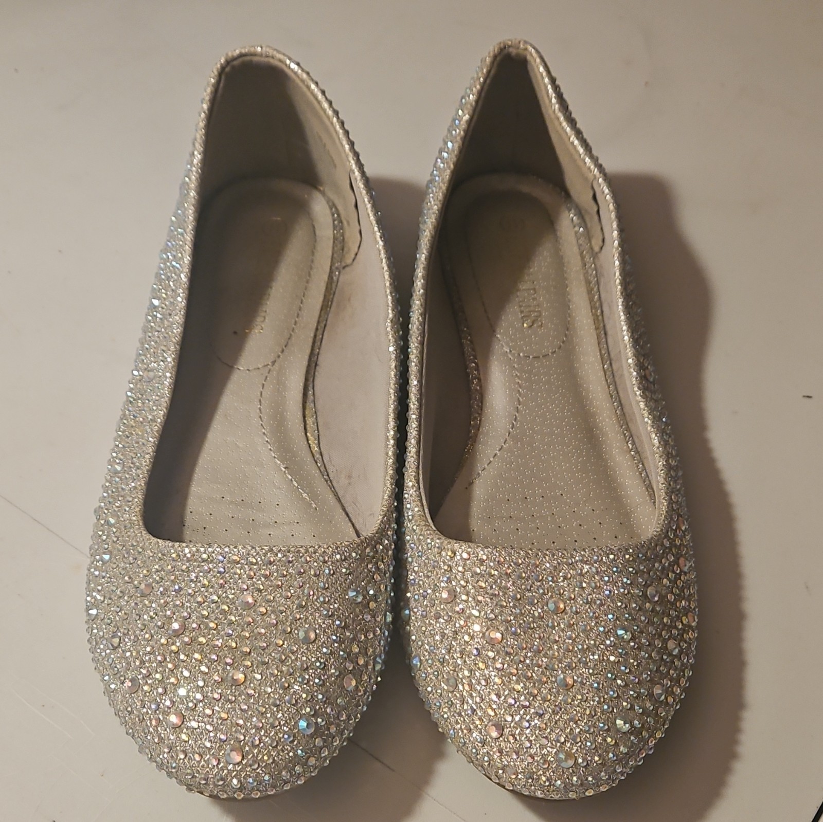 Women’s Silver Rhinestone Slip-On Ballet Flats Round Toe US 11 Synthetic