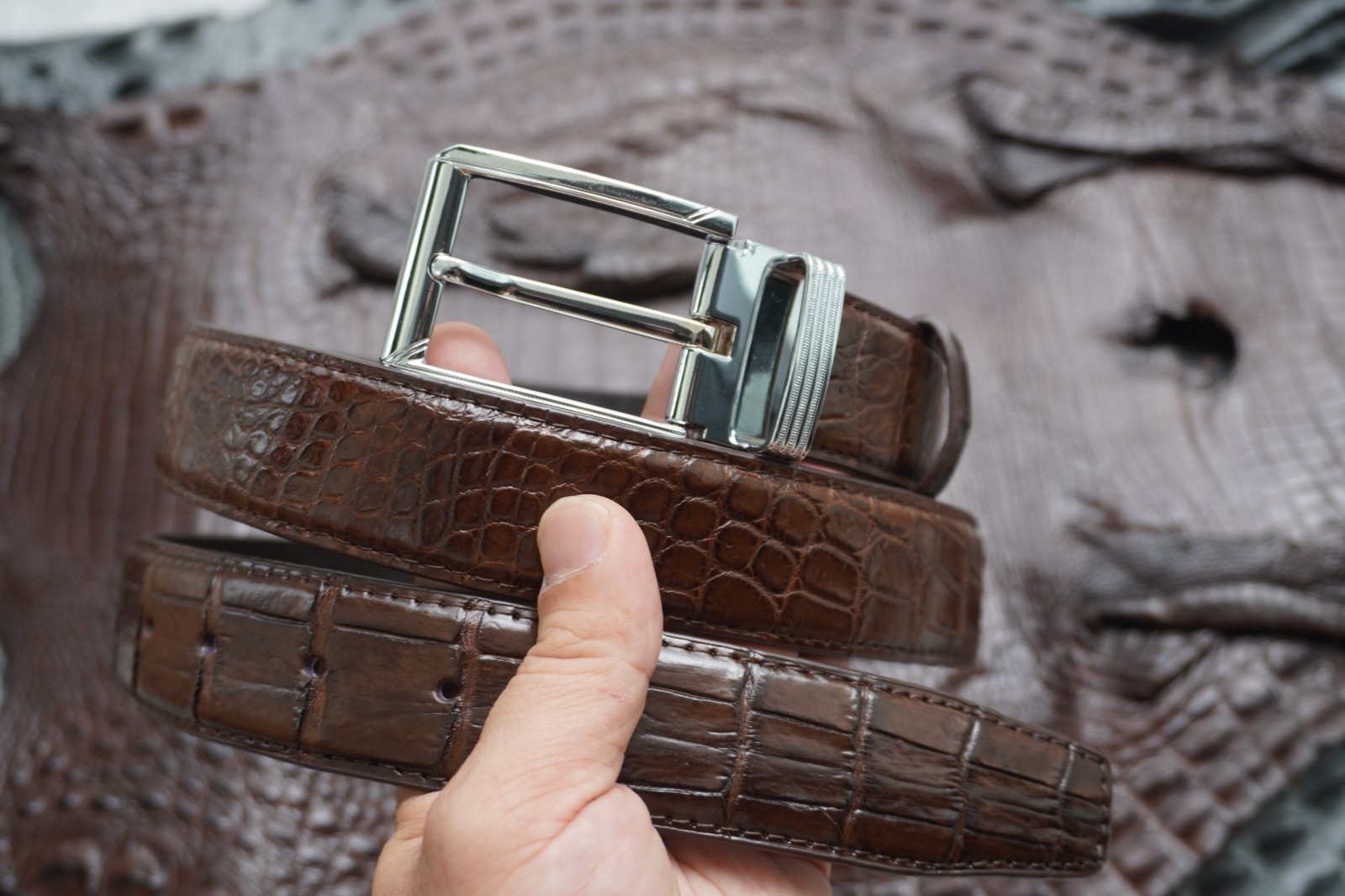 W 1.3 inch – Brown Genuine Crocodile Belly Leather Skin Men’s Belt #Q16