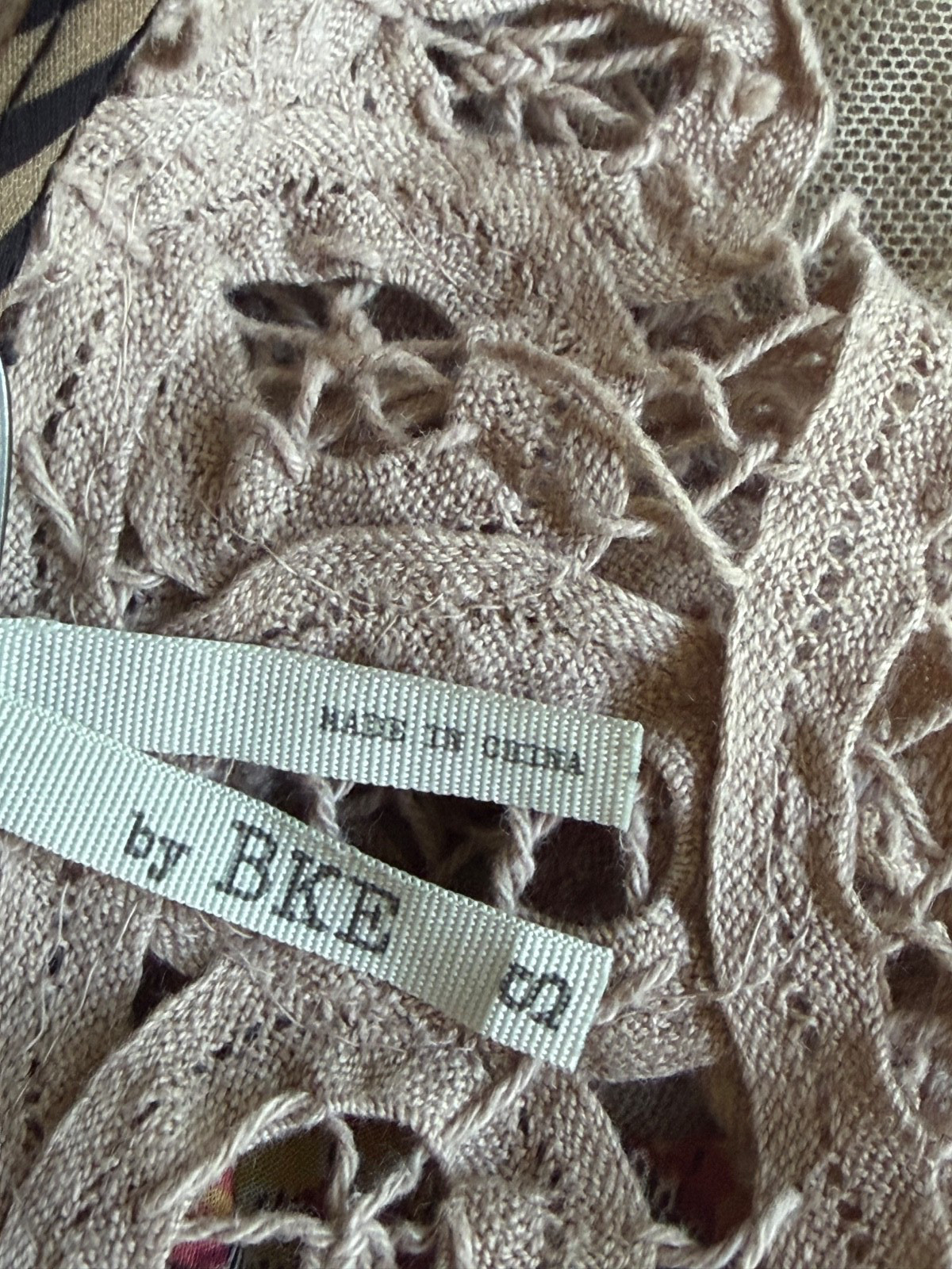 BKE GIMMICKSSize SMALL Brown Floral Lace Sheer Button Up V Neck Semi Sheer Tunic