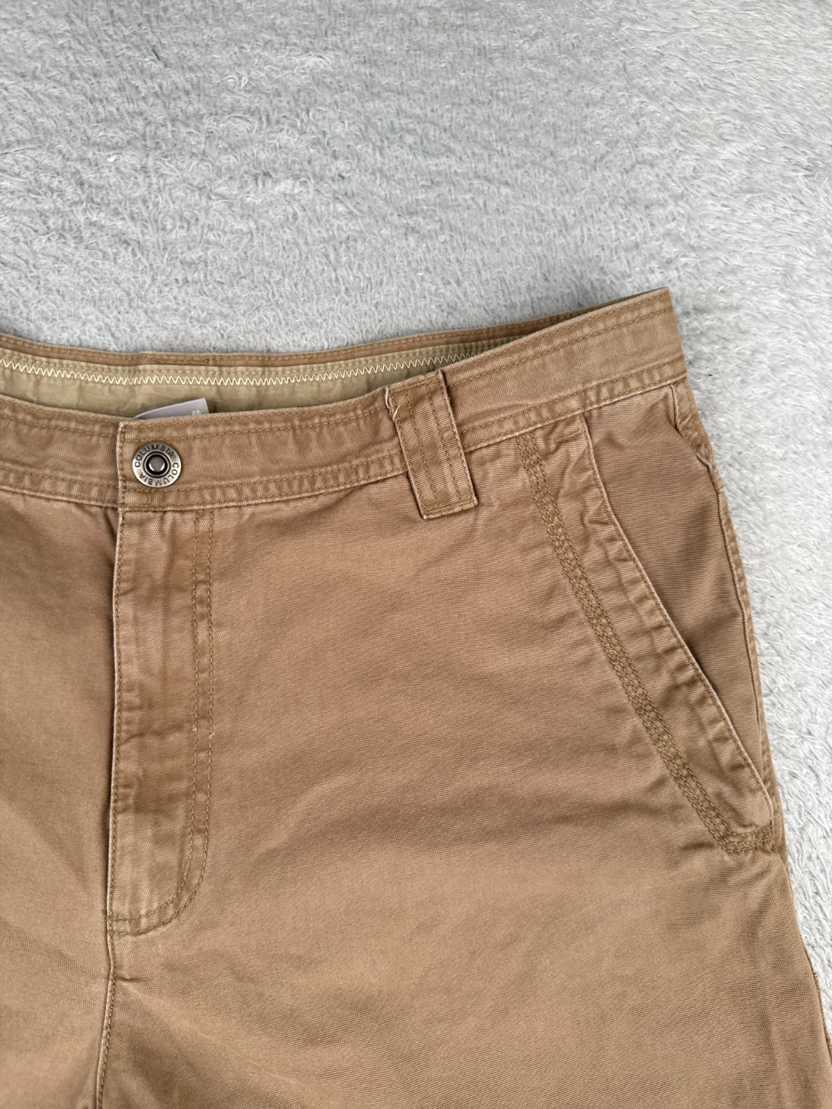 Columbia Shorts Men 36 Brown Cargo 100% Cotton Duck Fabric 9″ Hike Camp Fishing