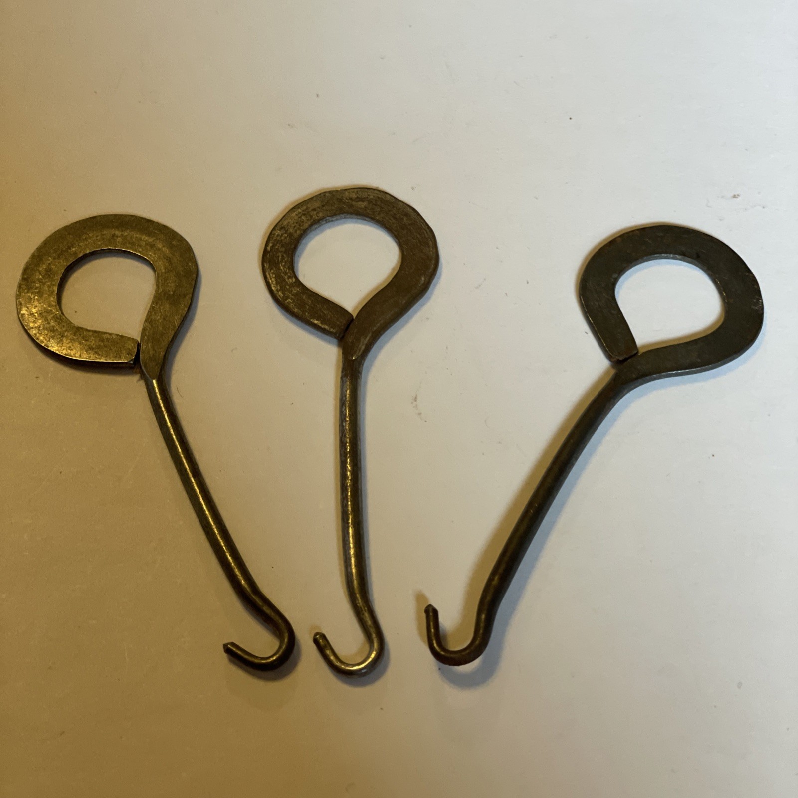 CLARK, WARNER, & IMPERIAL SPATS BUTTON HOOK LOT Shoe button hooks Antique Vtg.