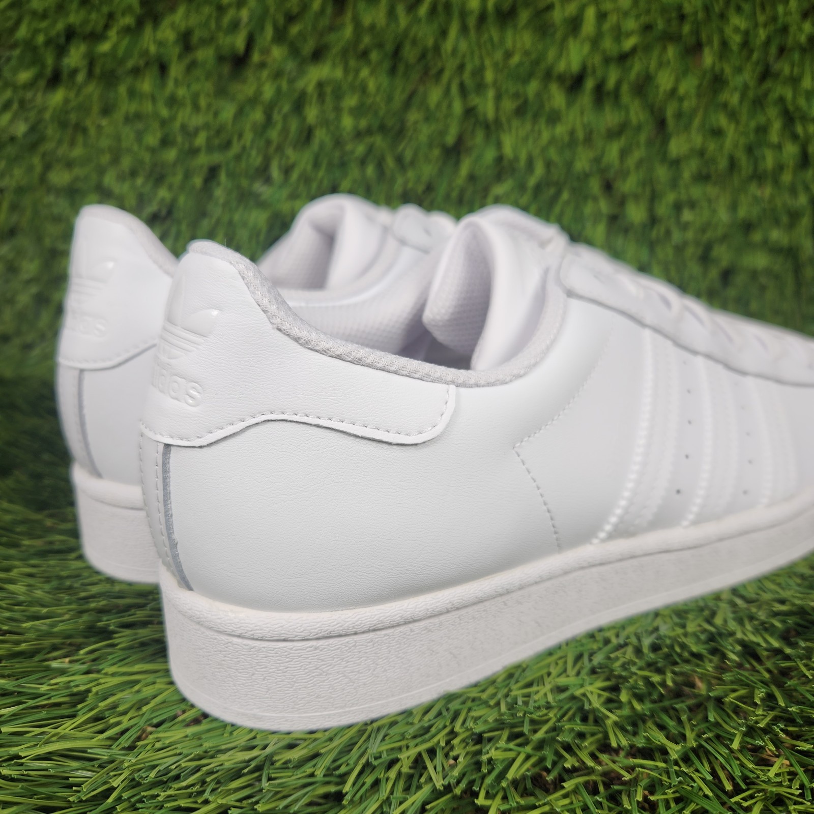 Adidas Superstar Mens Triple White Classic Shell Toe Originals All New EG4960