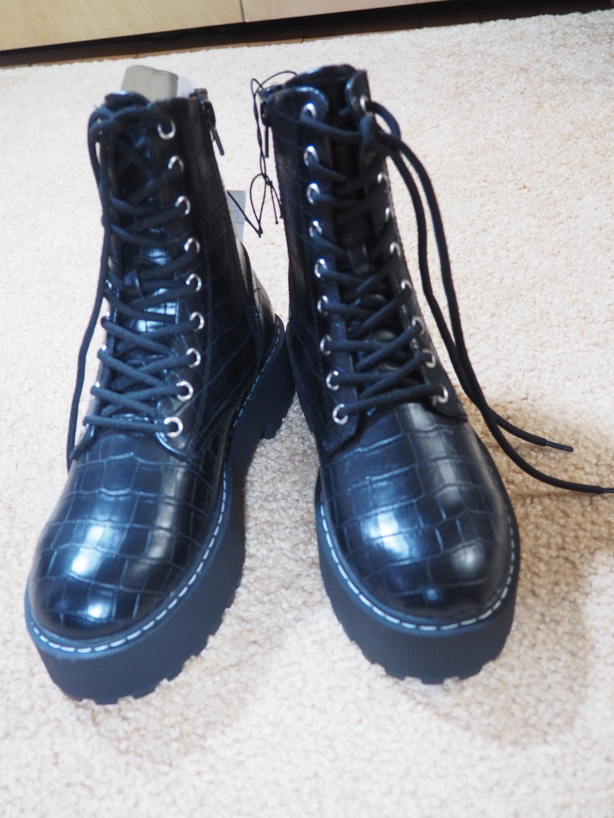 H&M Women’s Combat Chunky Boots, Zipper And Lace Up Size 9