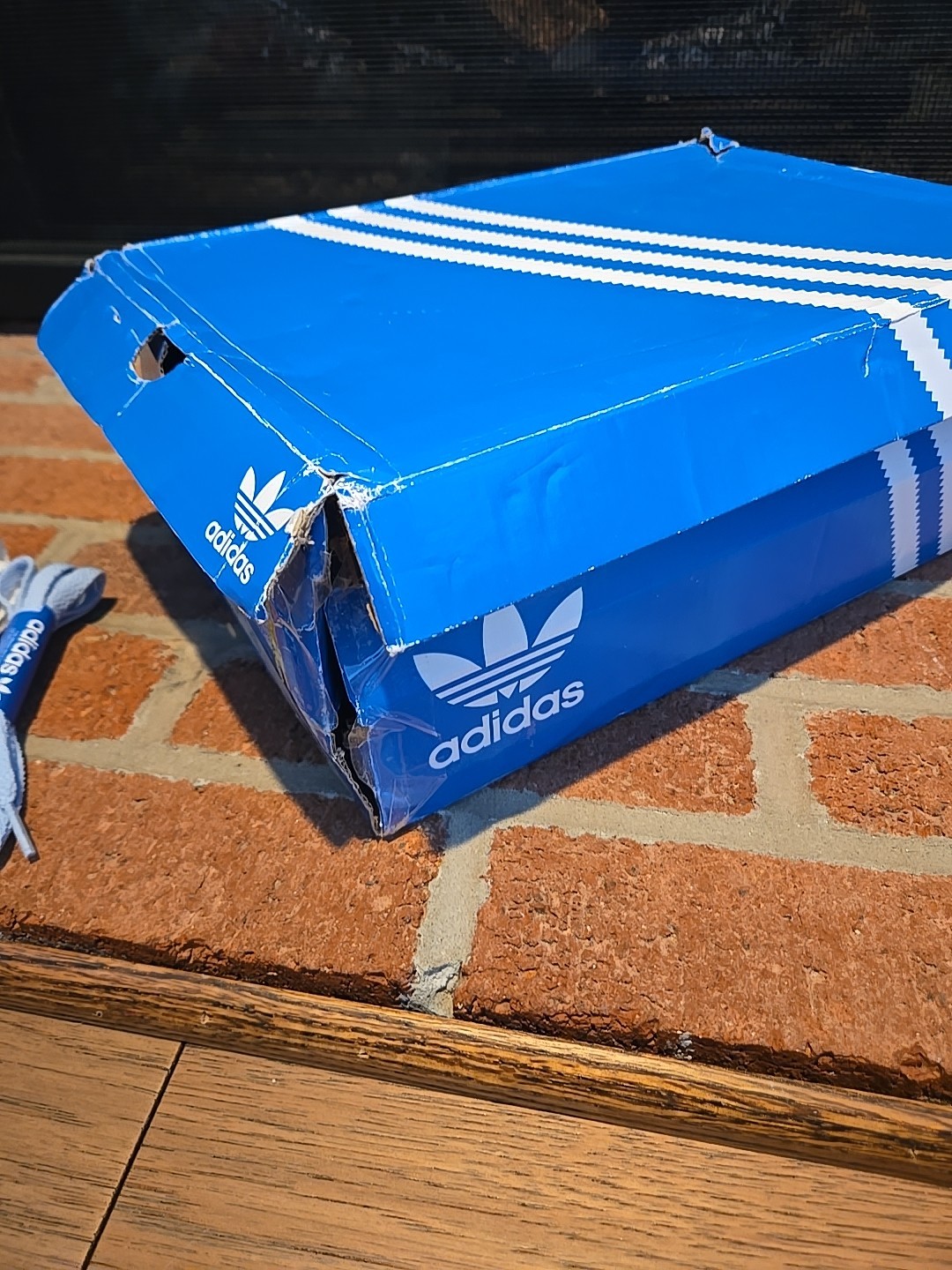 Size 10 – Adidas Forum 84 LG White Clear Sky