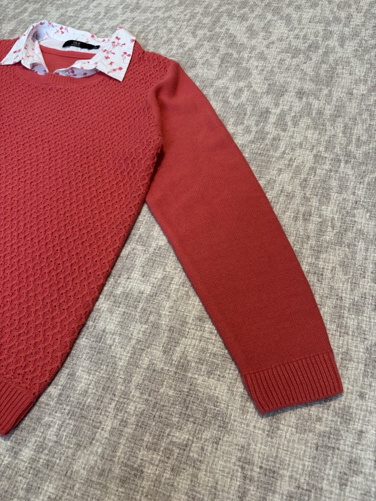 Isle Essentials Cable Knit Sweater With Shirt Collar (Coral/Salmon Pink) L 18-20
