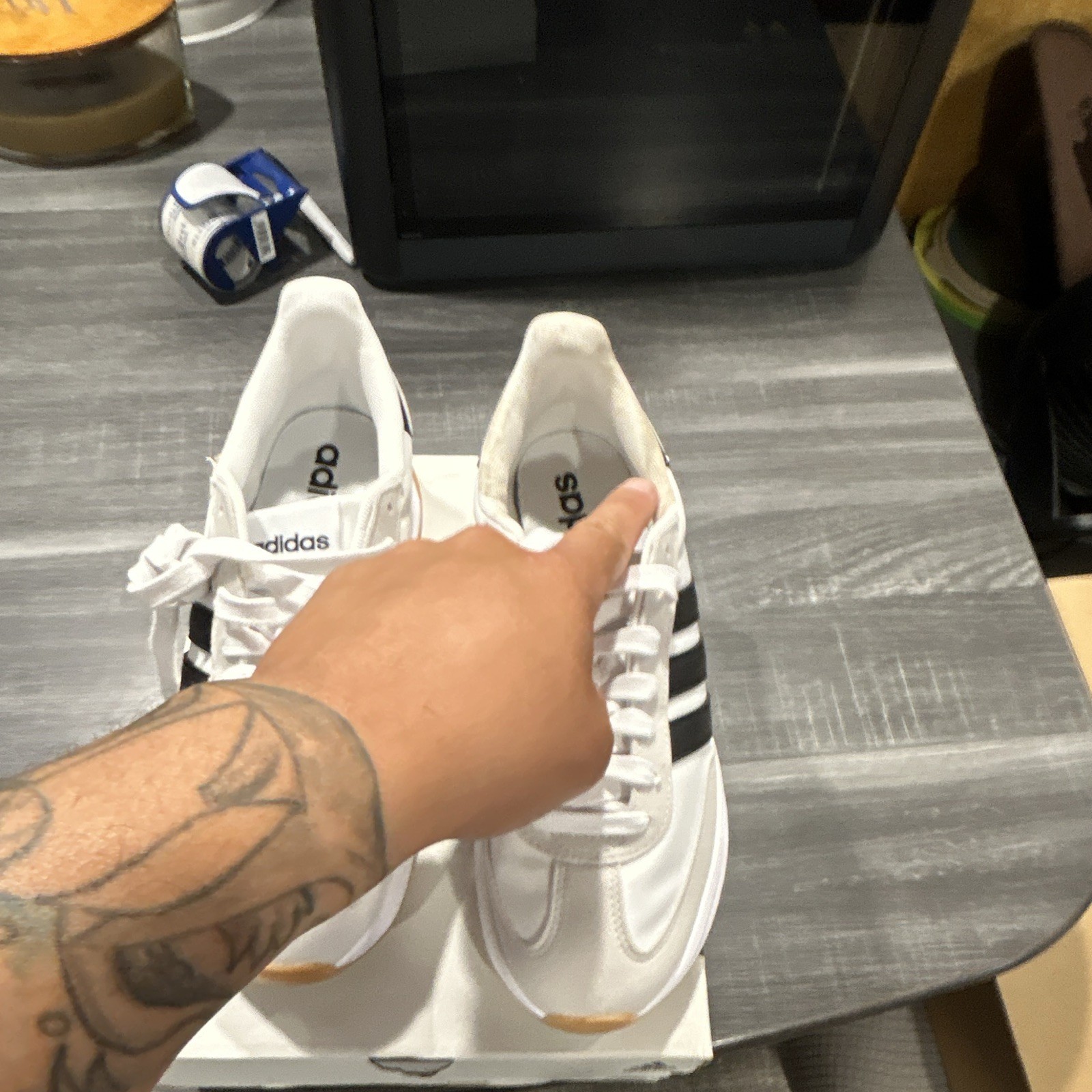 adidas Run 70s 2.0 J White Black Gum Low Top Men’s Lace Up Sneakers JI2266