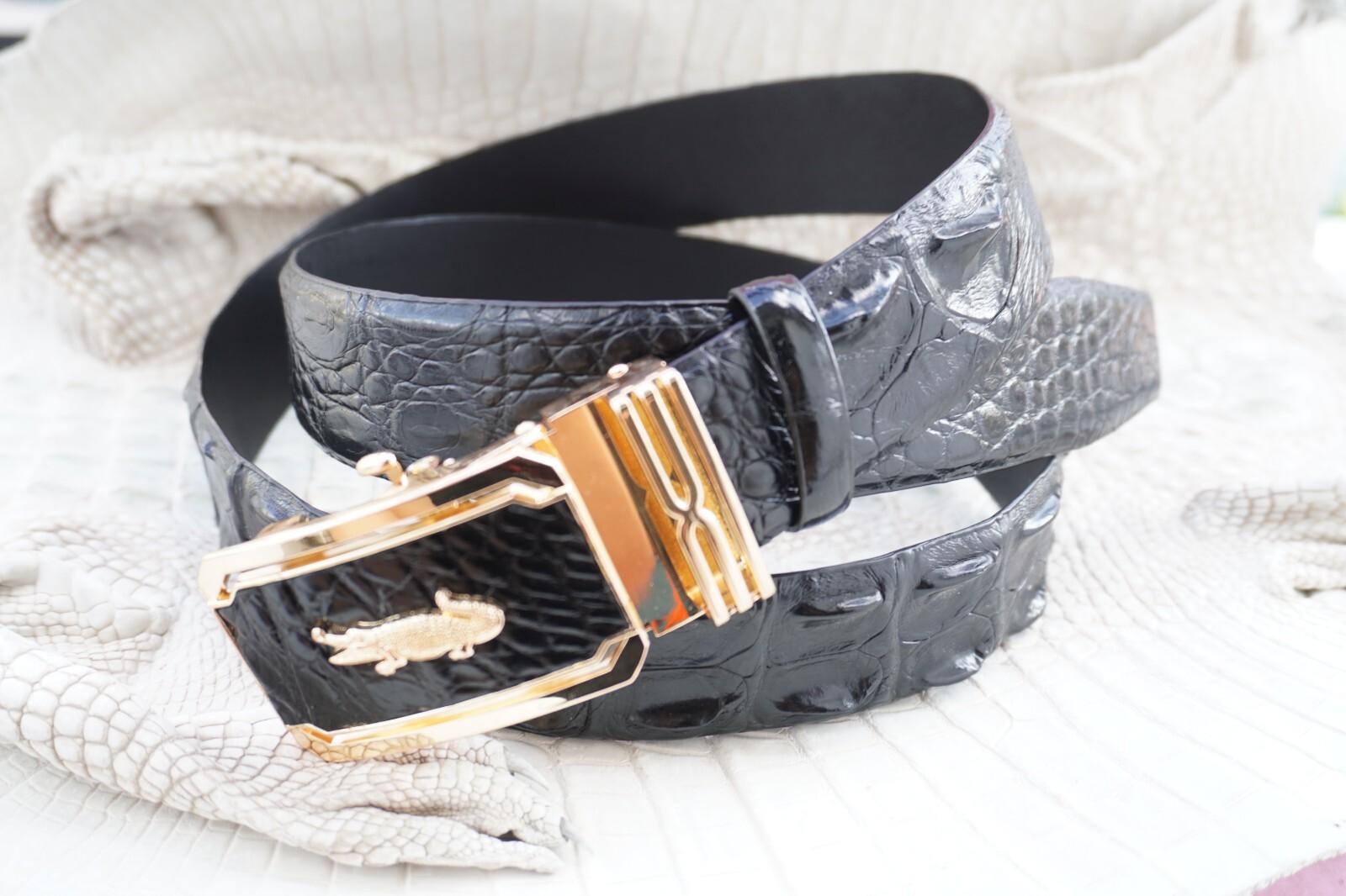 W 1.5 inch – Black Genuine CROCODILE Hornback LEATHER Skin Men’s Belt
