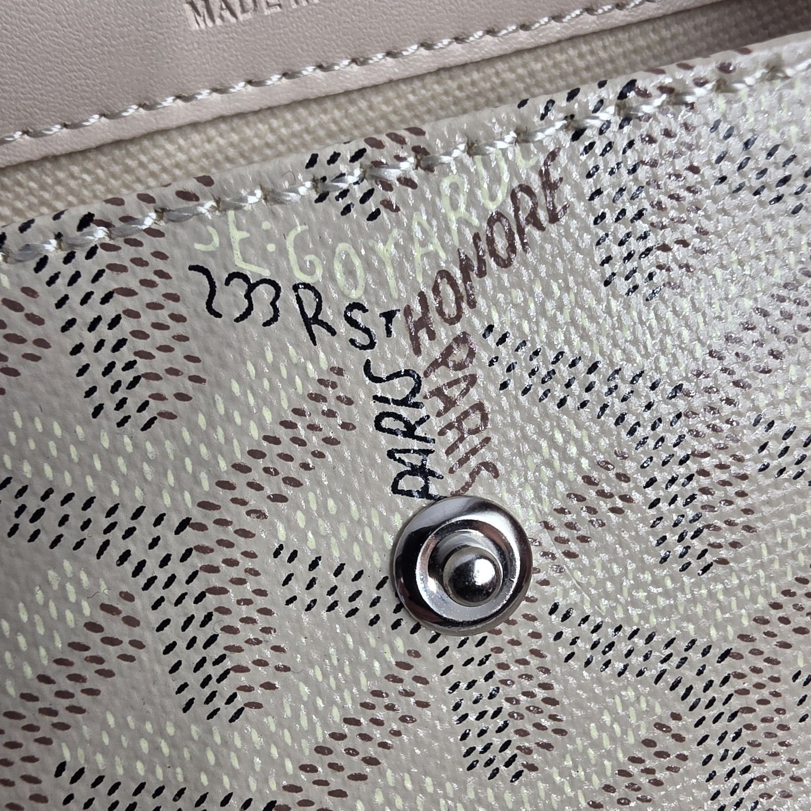 Goyard Goyardine Herringbone PVC Leather Pouch Bag Wallet 7.75″ Pre-Owned