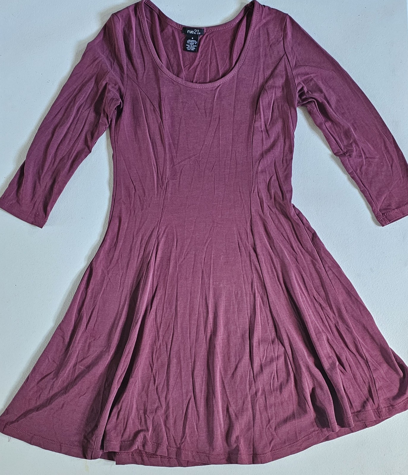 RUE 21 Women’s 3/4 Sleeve FitDress in Plum Pibk Color Size SMALL