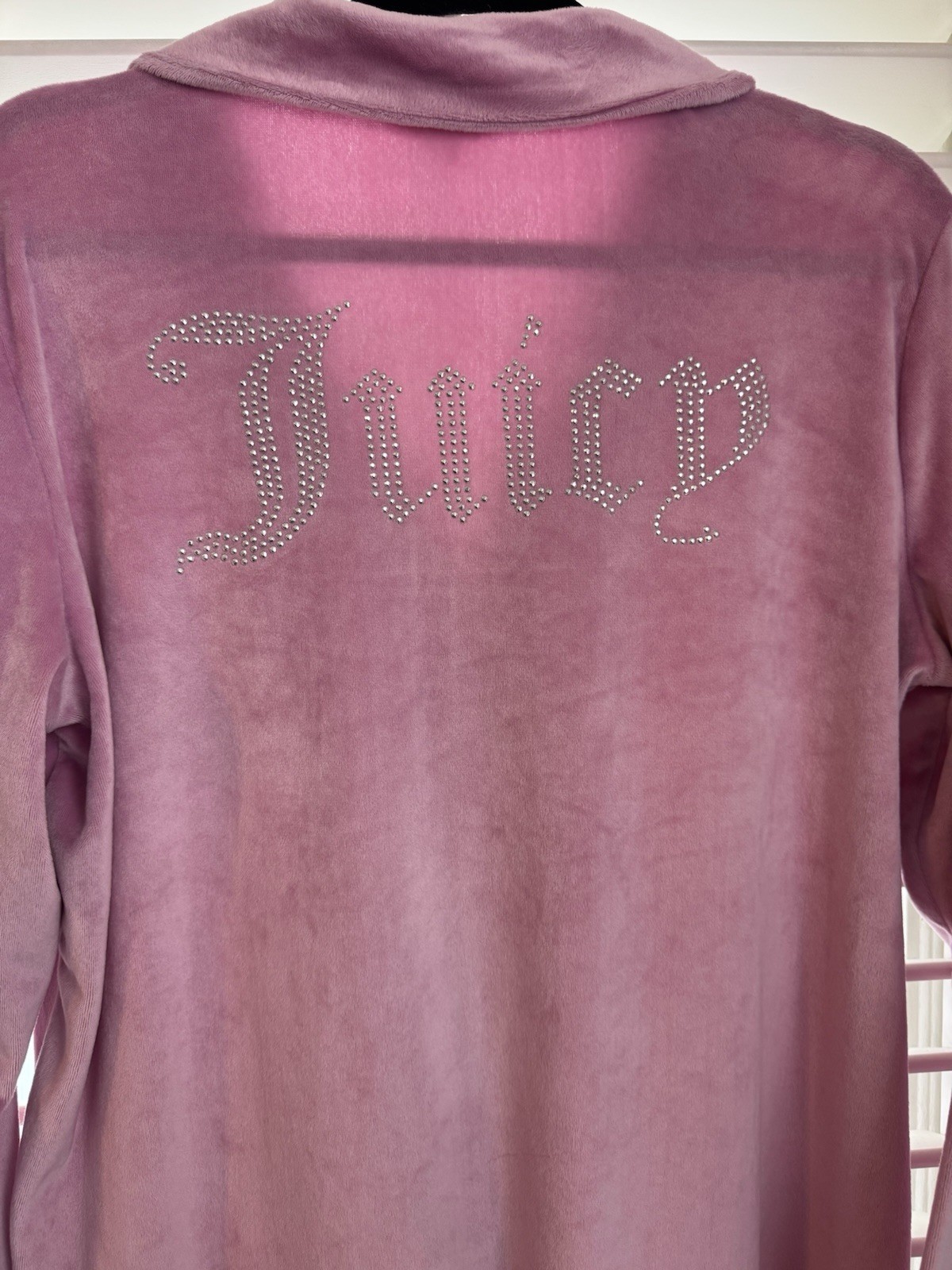 Juicy Couture Y2K Pink Velour Women’s Sleep Shirt Sz M Long Sleeved Any Season