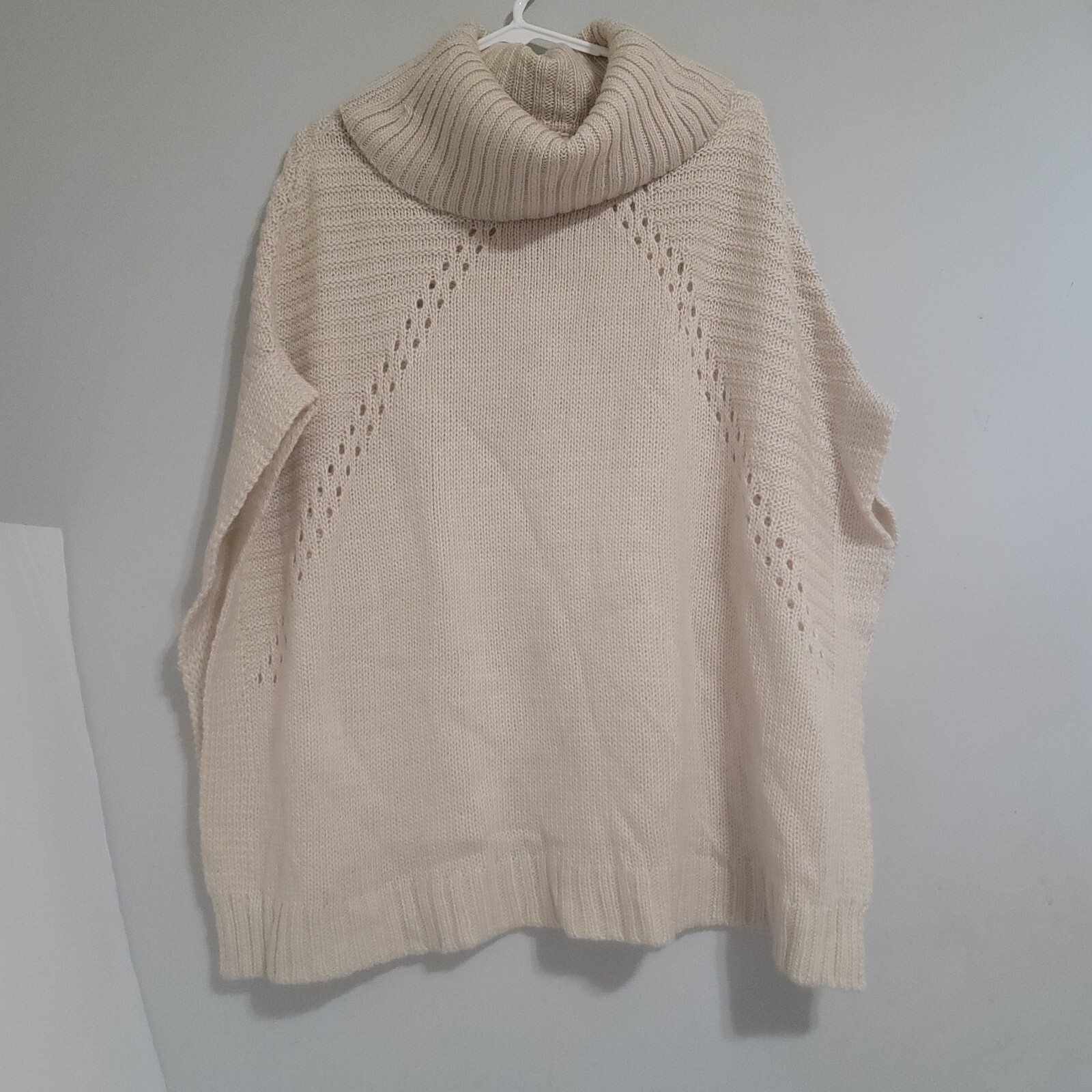 Sweater Poncho Cream Size Small Wool Boho Western Southwest Oversized LA Made