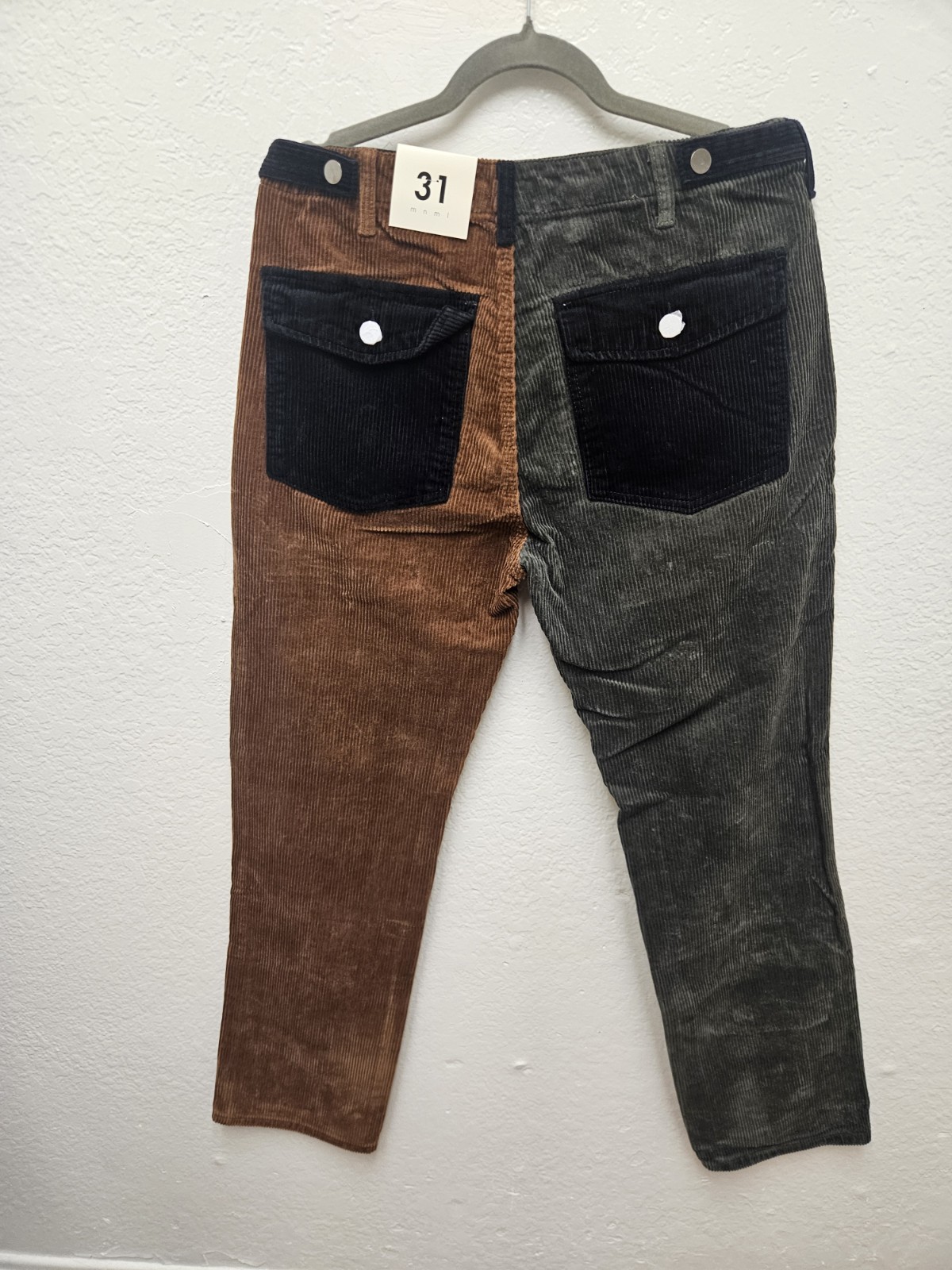 NEW MNML Men’s Color Block Corduroy Pants 31X30 (Retail $90) includes GIFT