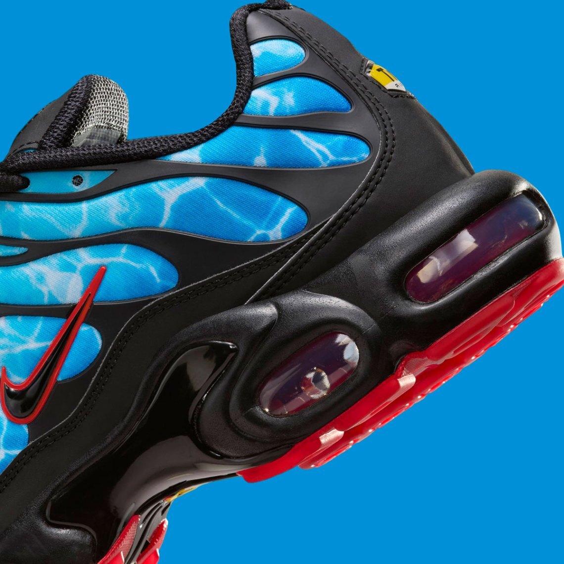 Nike Air Max Plus TN Tuned Shark Attack Baltic Blue Black HQ3824-001 sz 9 Men’s