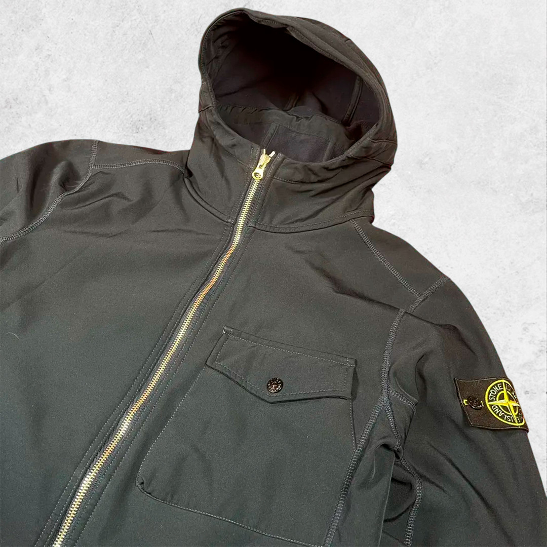 Stone Island Soft Shell-R Hooded Jacket Navy Blue Water Wind Resistant AW17
