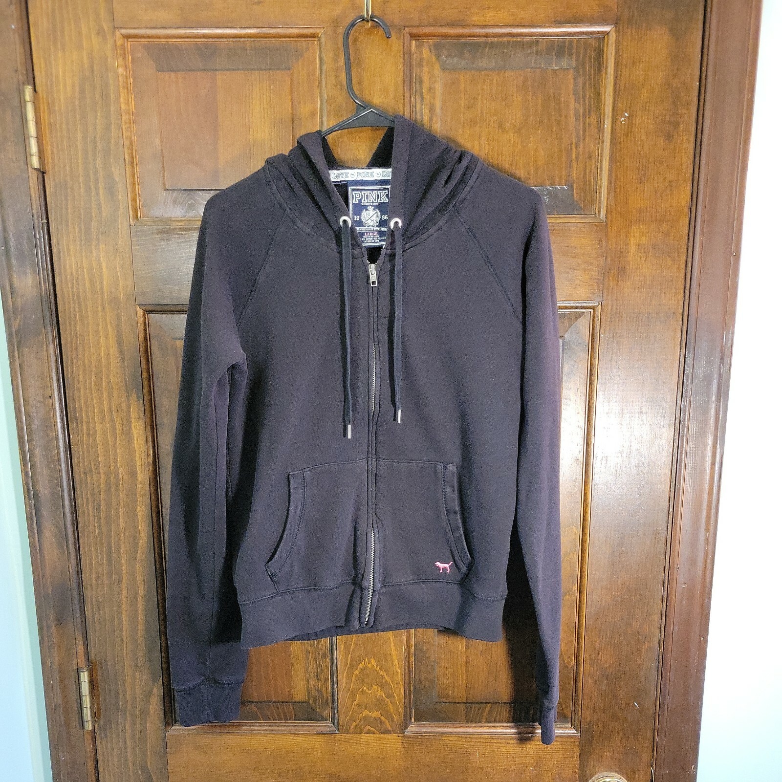 Victoria’s Secret Love PINK Hoodie Black Heart and Peace Sign size Large