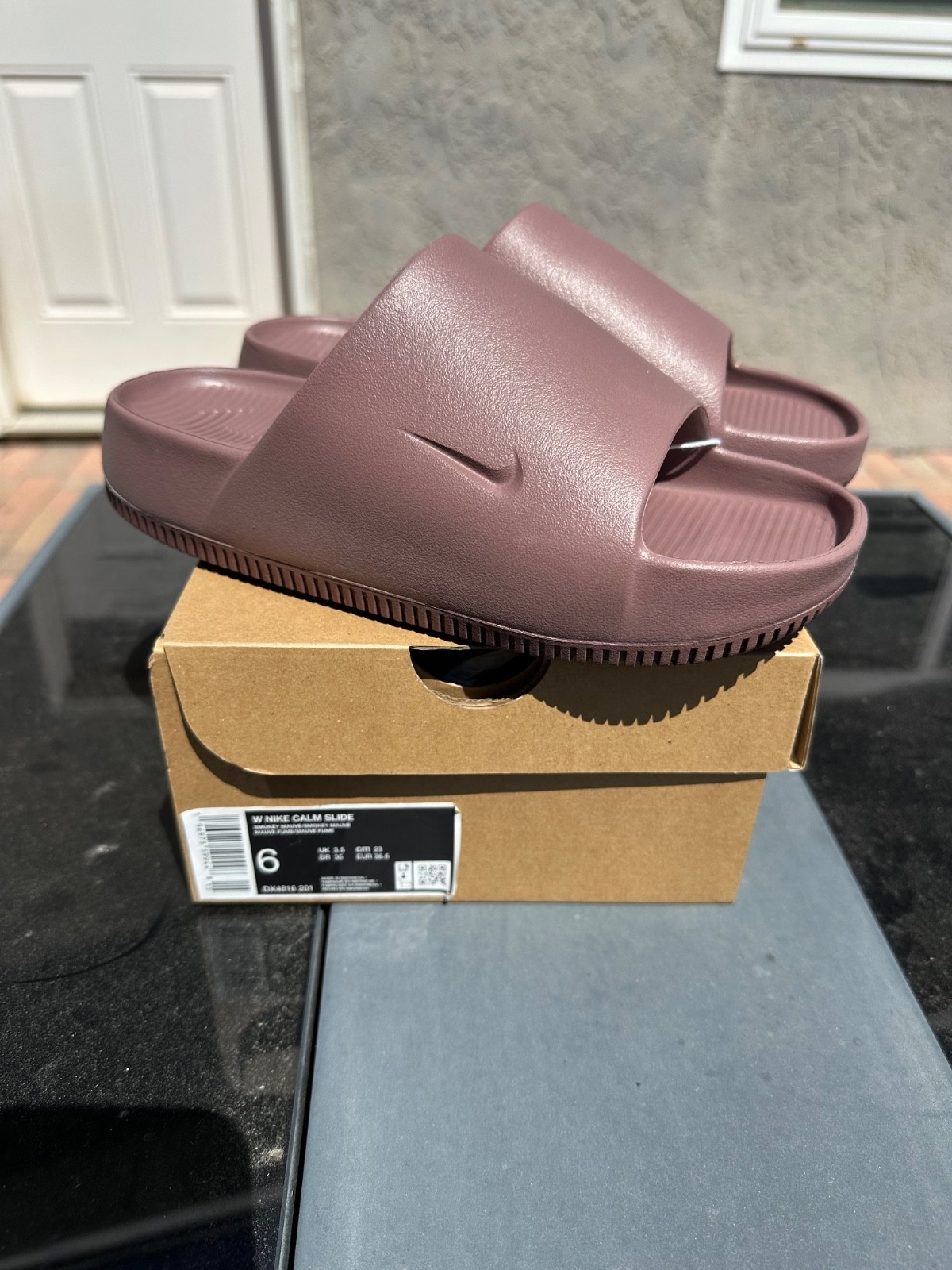 **Brand New** Nike Womens Calm Slide – size 6 – Smokey Mauve