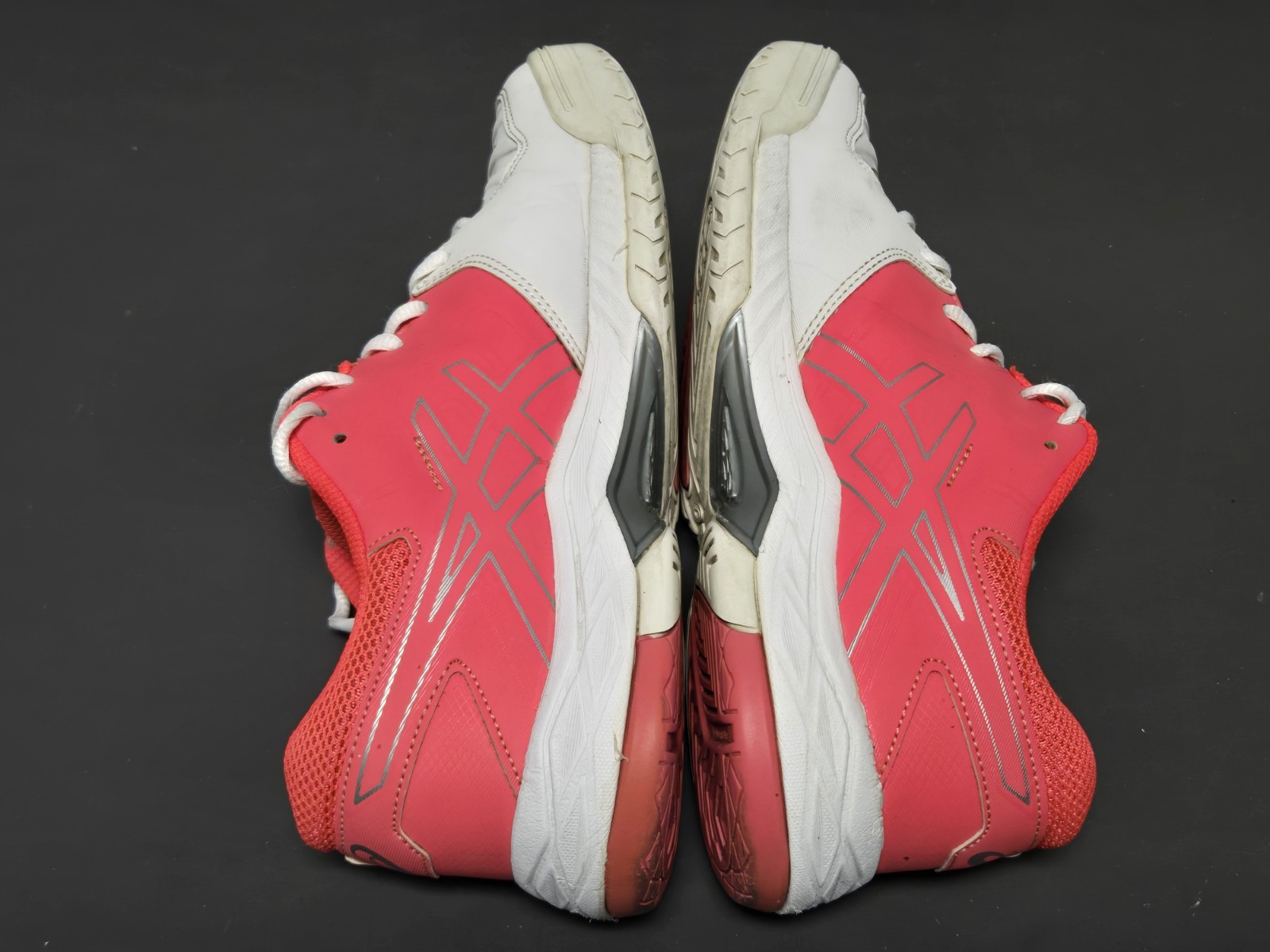 Asics Gel Game Womens Athletic Shoes E755Y Size 9.5 Coral Pink & White