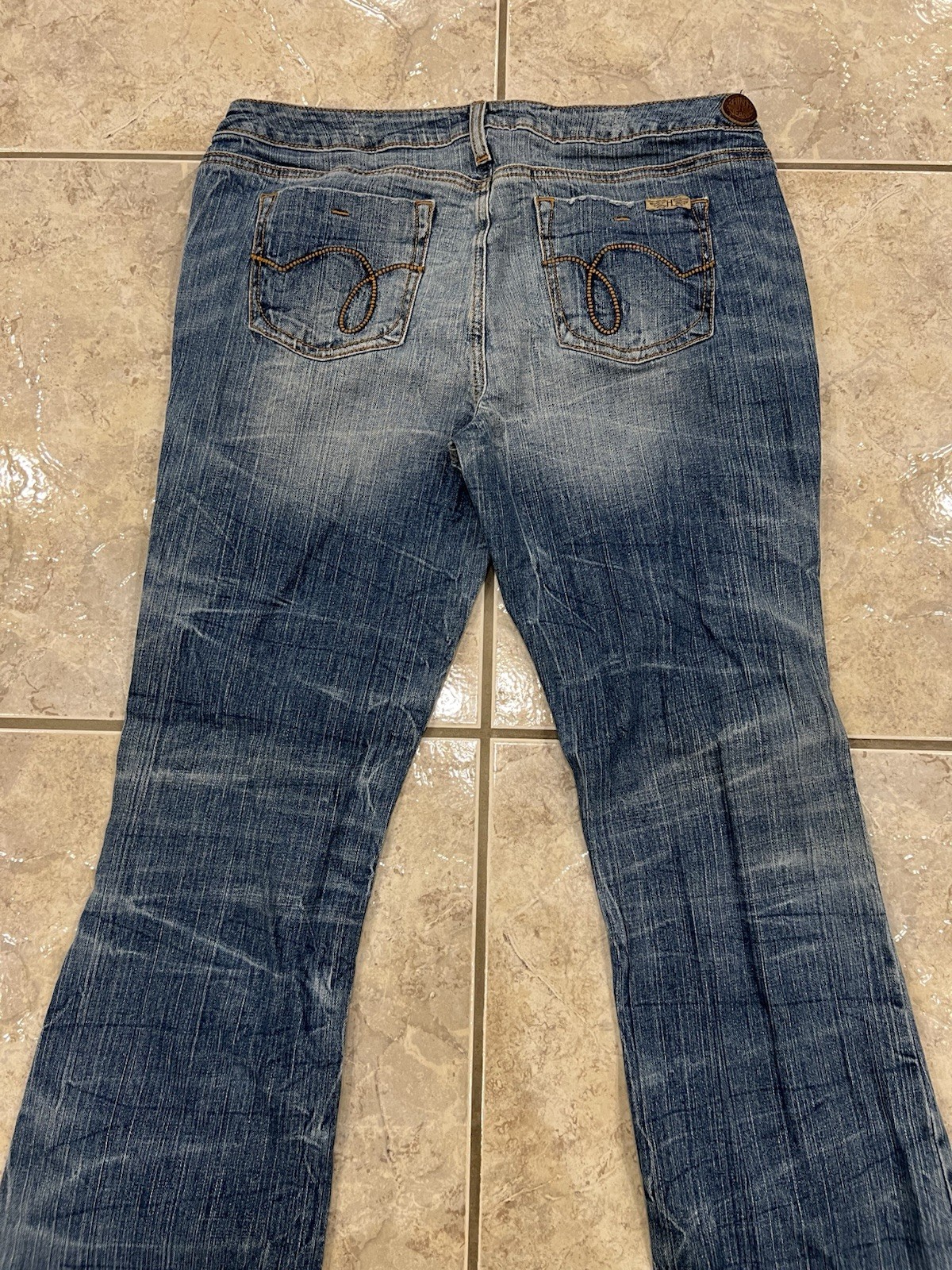 Hint Jeans Womens Size 13 Bootcut Flare Embroidered Denim 34X33 Distressed