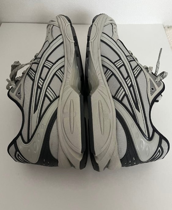 ASICS Gel-Kayano 14 White, Graphite, Grey 1203A537-110 Men’s sneaker US10