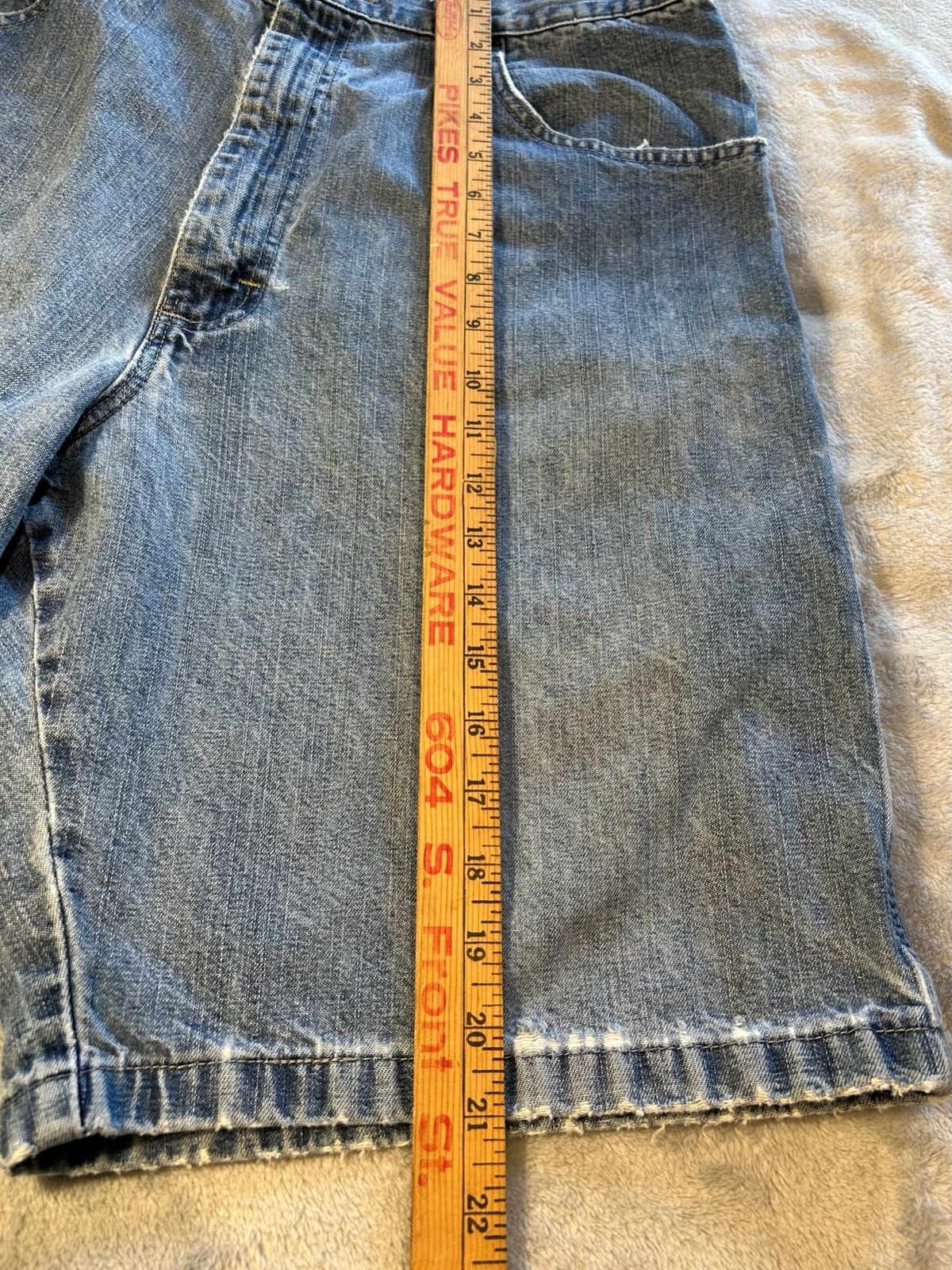 Vintage Wrangler Authentics Men’s Denim Carpenter Shorts Size 36