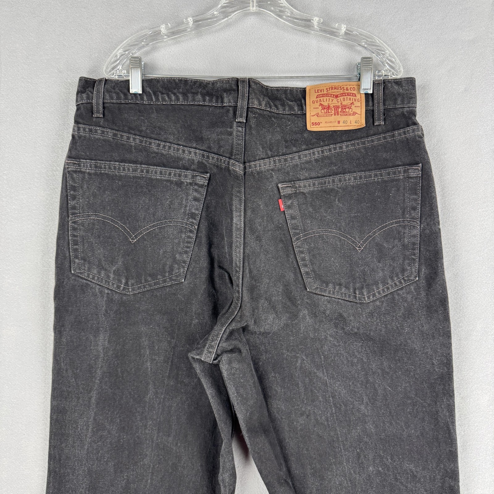 Vintage Levis 550 Jeans Mens 37×40 Charcoal Wash Black Relaxed Tapered USA 90s