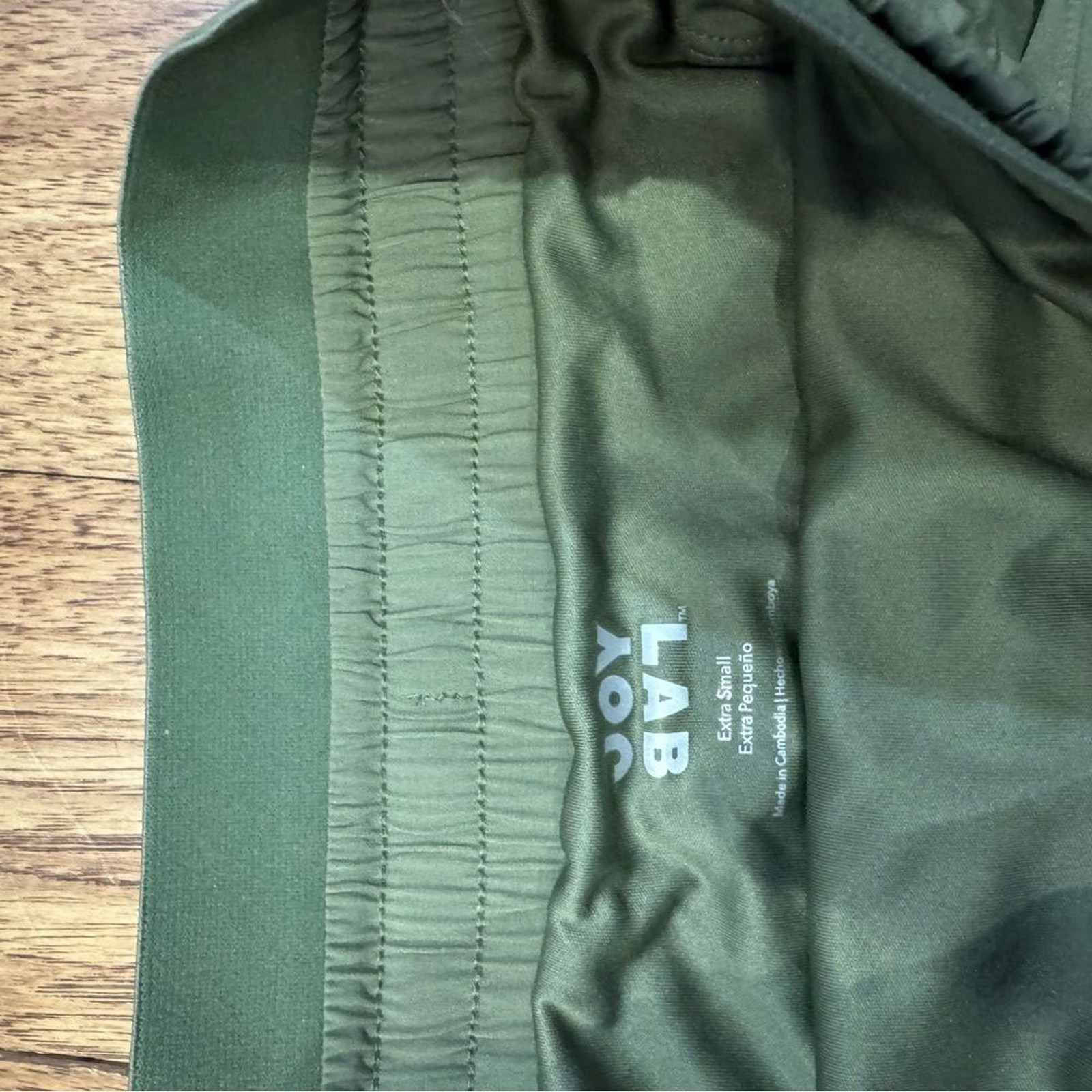 JOY LAB Shorts Xsmall black green 2 pairs Highrise Pleated Side