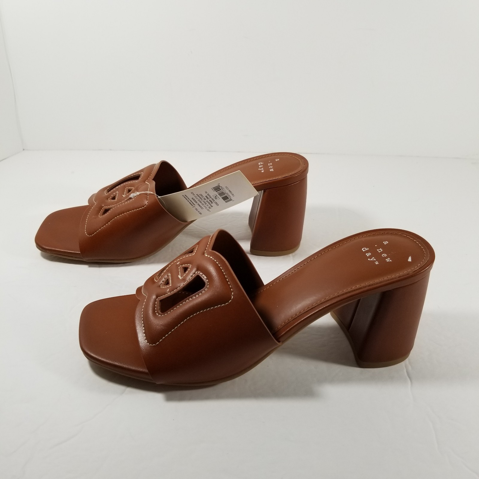 A New Day Mule Heel Sandals Women’s 7.5 Arden Chop Out Block Heel Cognac Brown