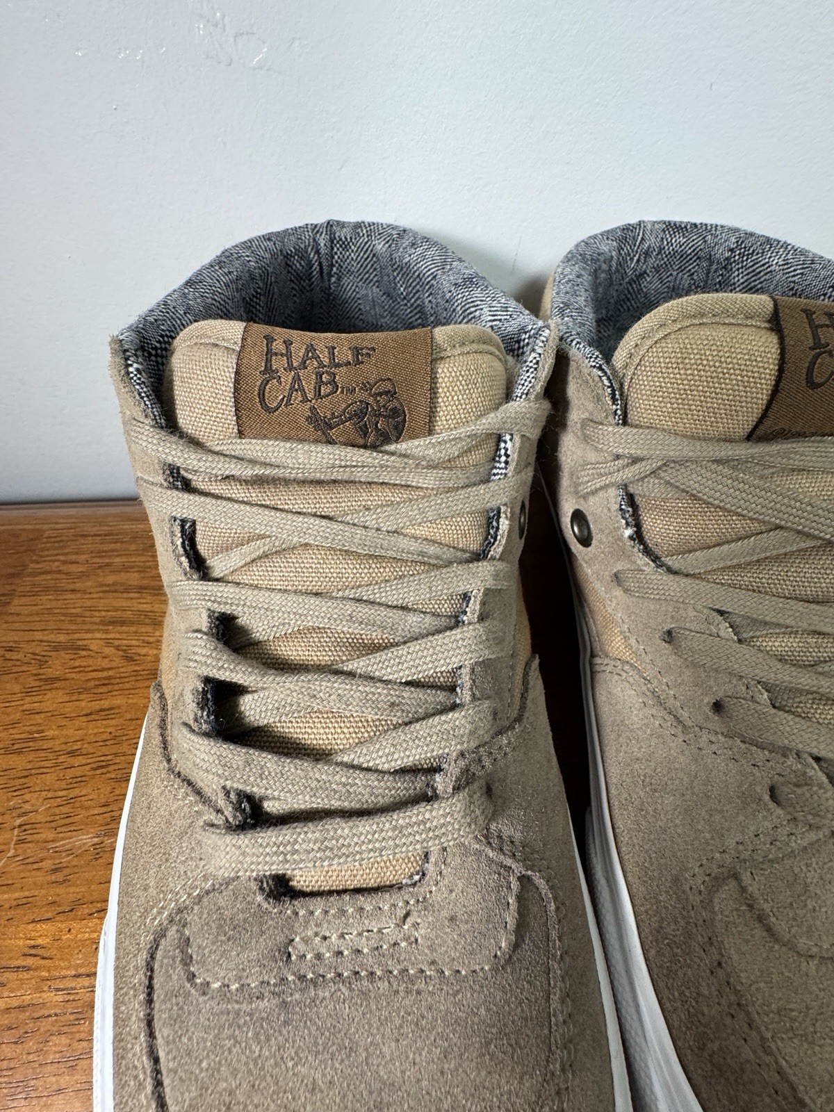 Size 8.5 – Vans Skate Half Cab Taupe