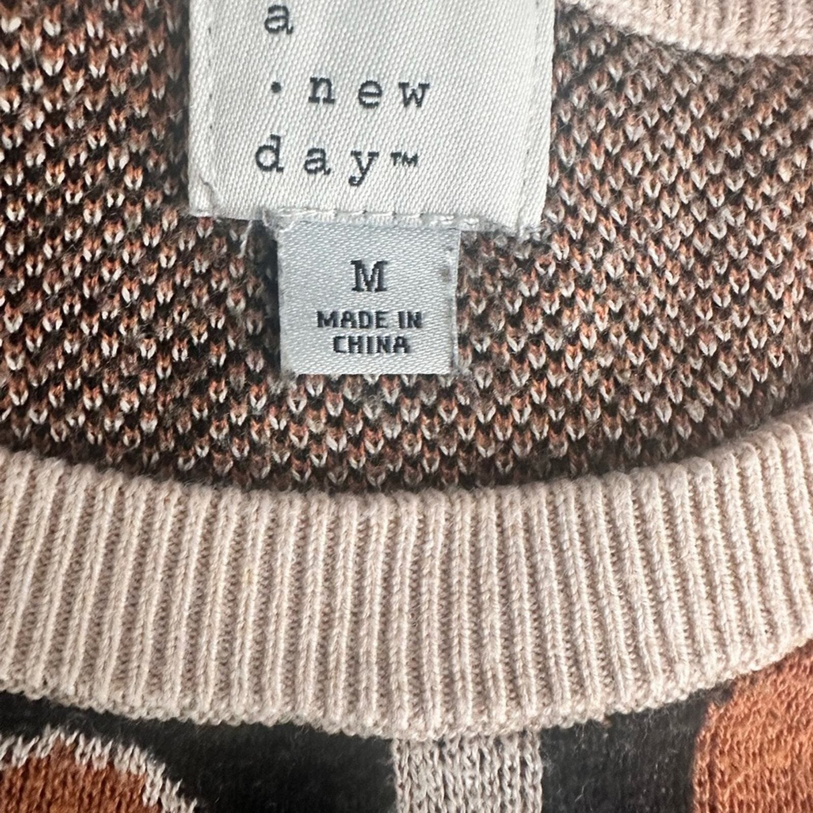 A New Day Womens Leopard Print Crewneck Sweater Tan Black Orange Animal Print M