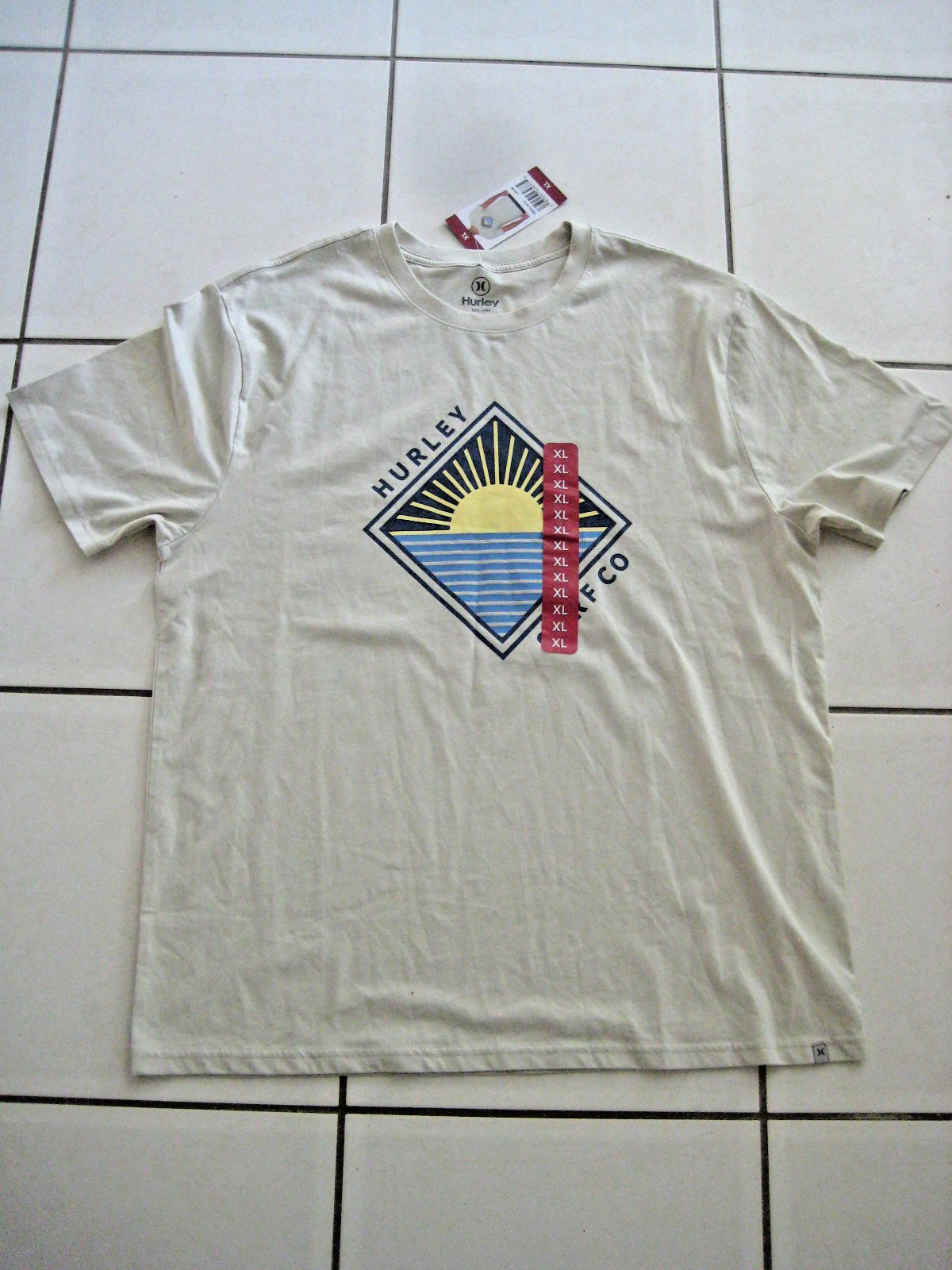Hurley “Surf Co” Men’s All Day Ultra Soft Tagless Graphic Tee Size XL *NWT*