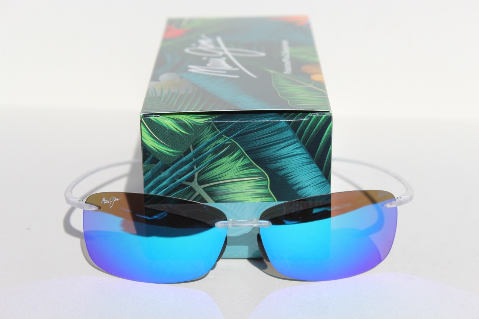 MAUI JIM ‘AKAU POLARIZED Sunglasses B442-05CM Crystal Matte/Blue Hawaii NEW
